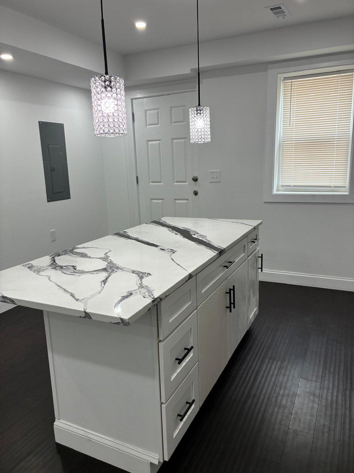 BROADWAY EAST - Residential