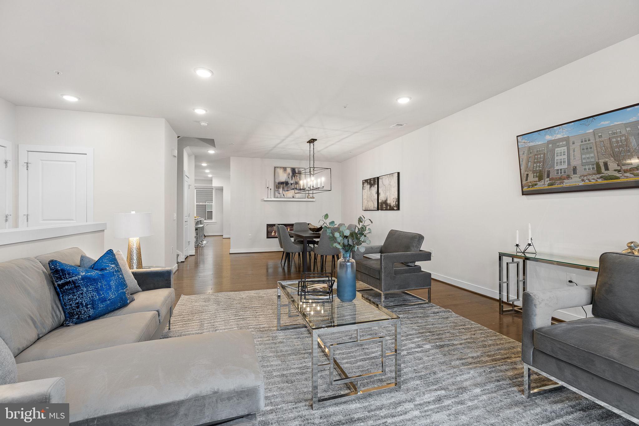 METROPARK AT ARROWBROOK - Residential