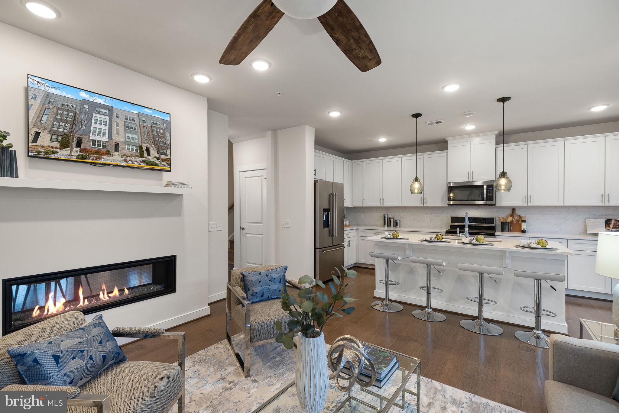 METROPARK AT ARROWBROOK - Residential