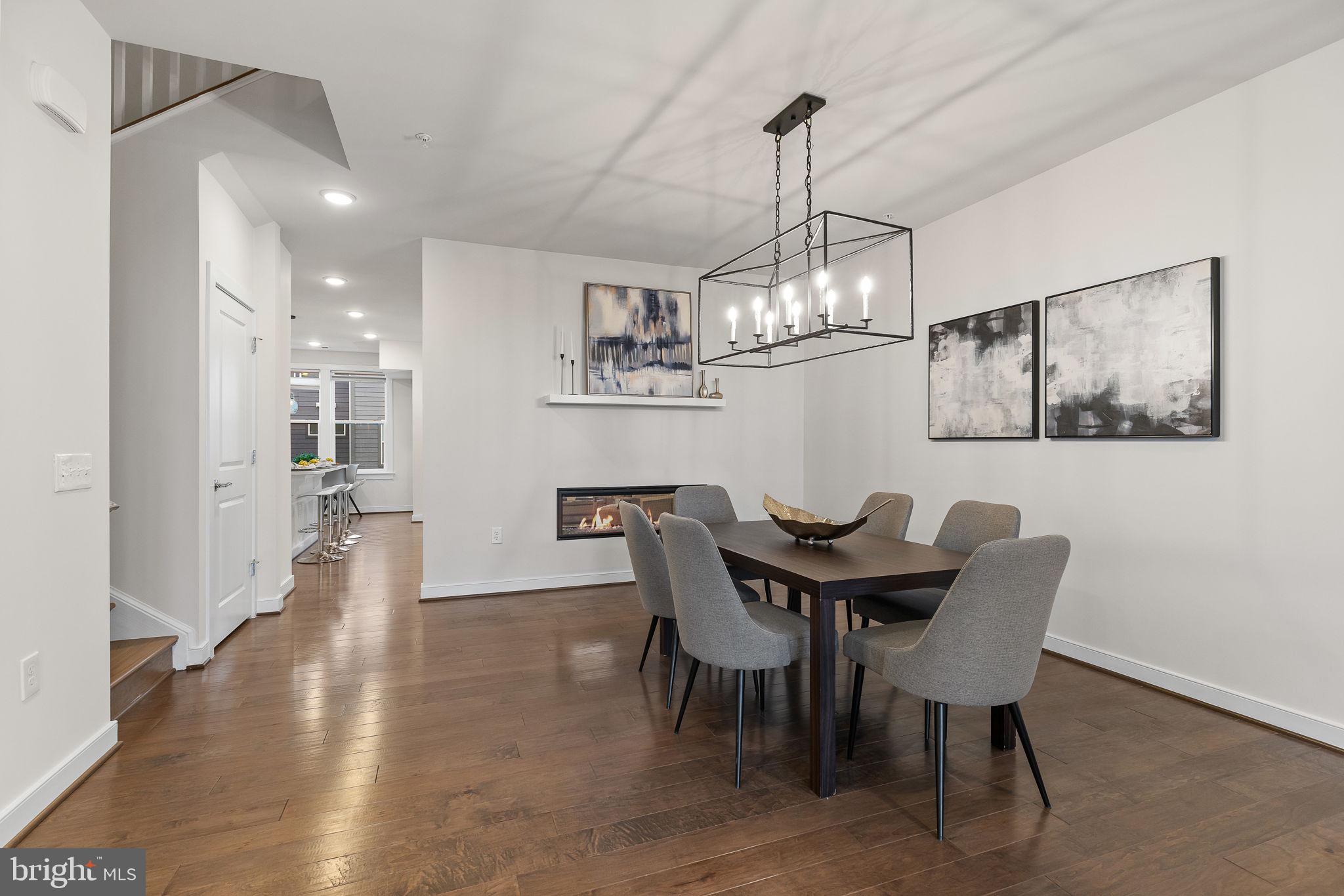 METROPARK AT ARROWBROOK - Residential