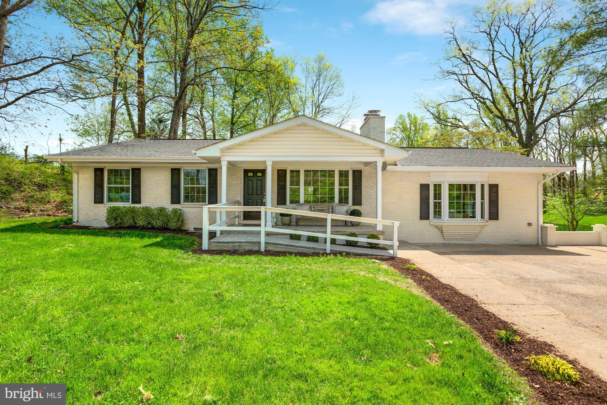 MIDDLEBURG - Residential