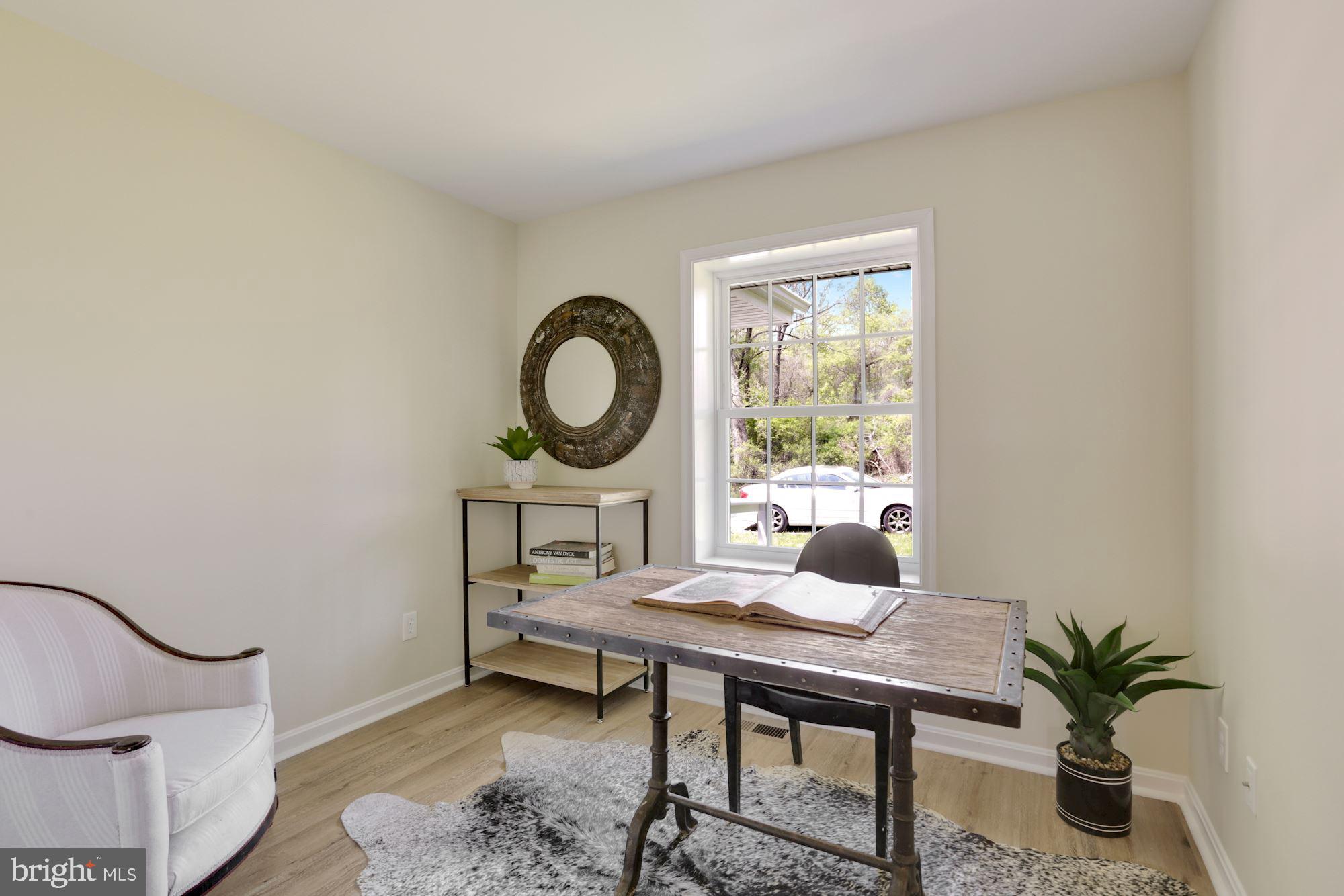 MIDDLEBURG - Residential