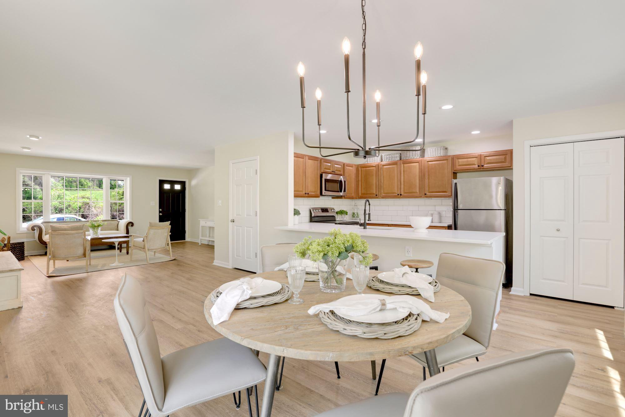 MIDDLEBURG - Residential