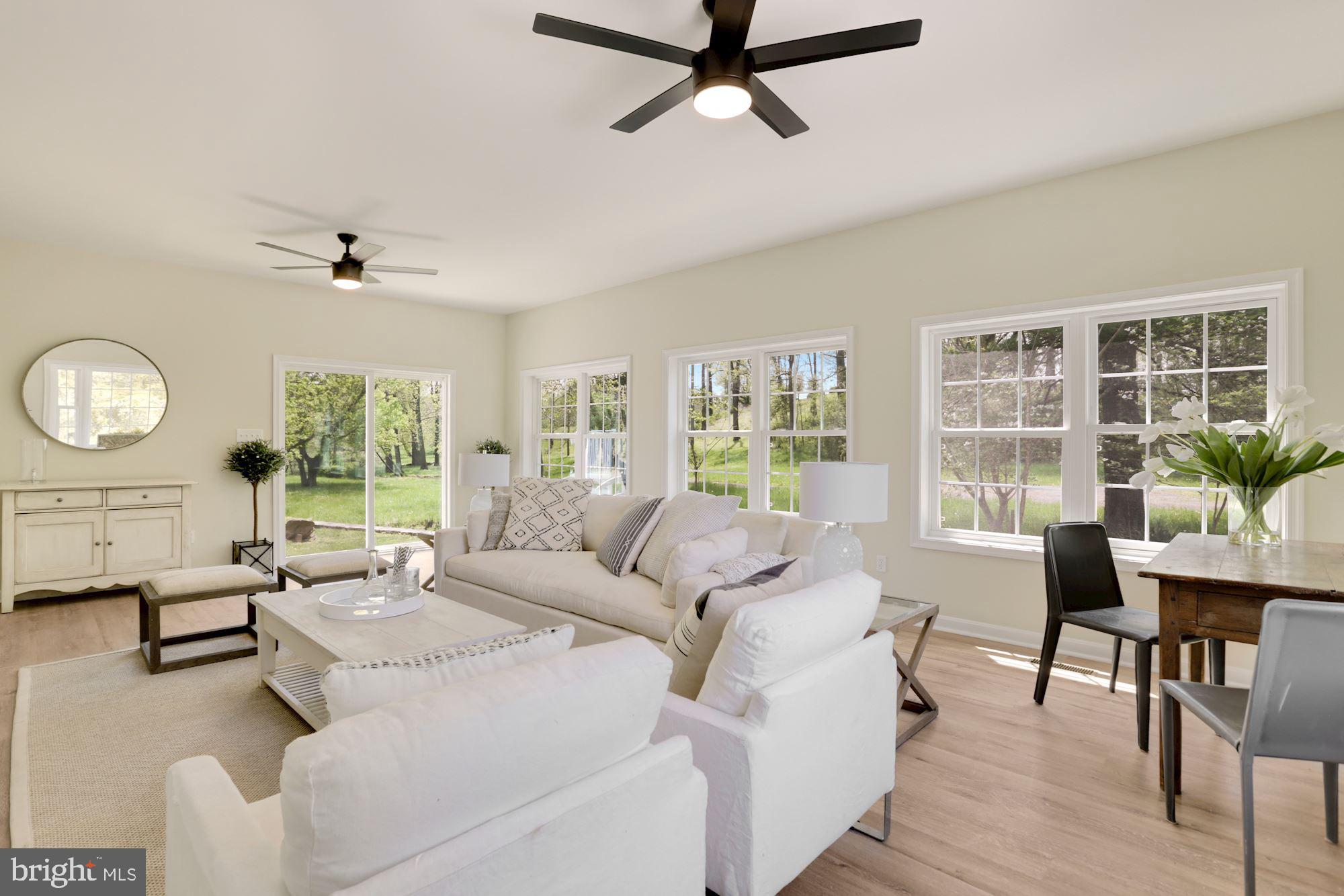 MIDDLEBURG - Residential