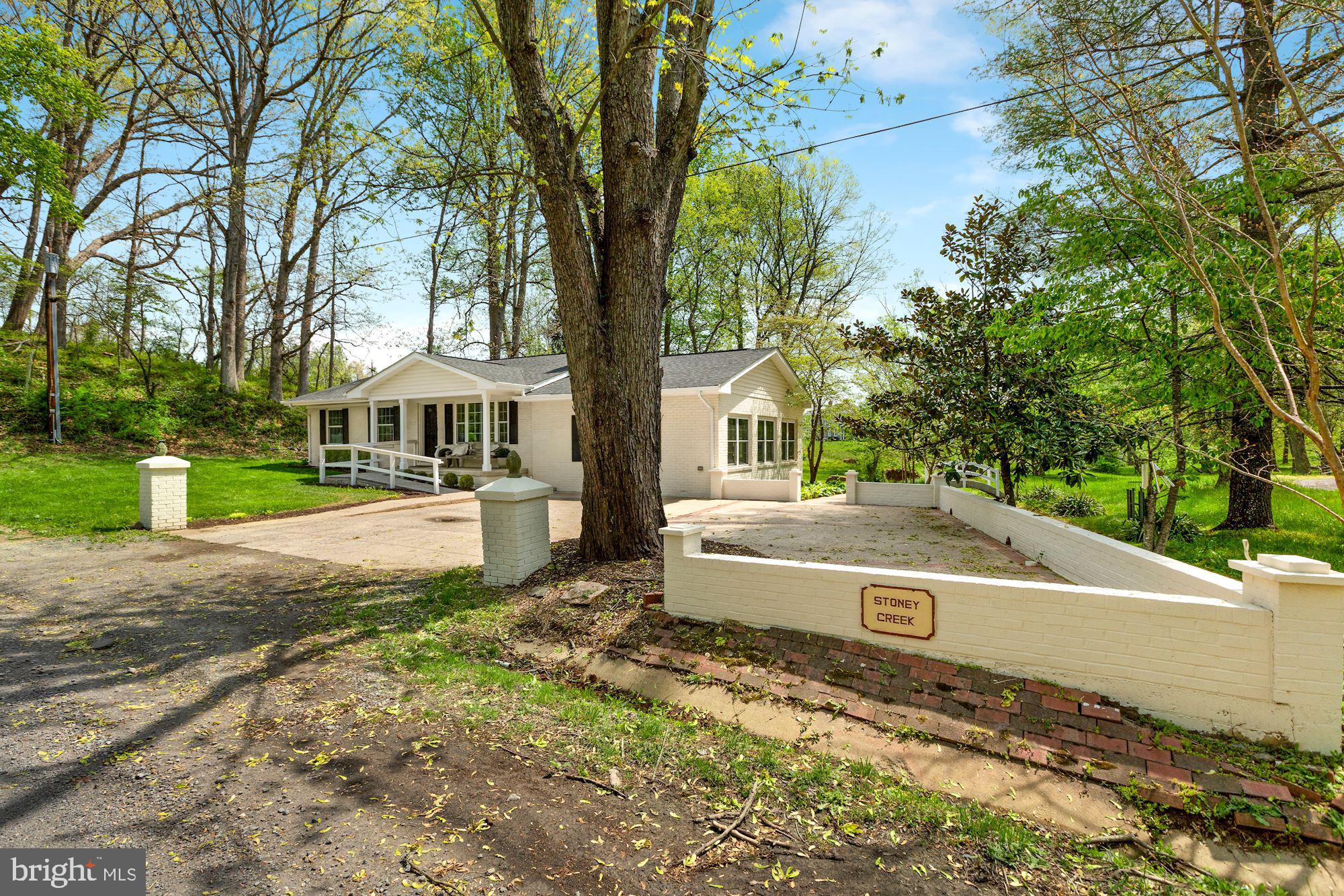 MIDDLEBURG - Residential