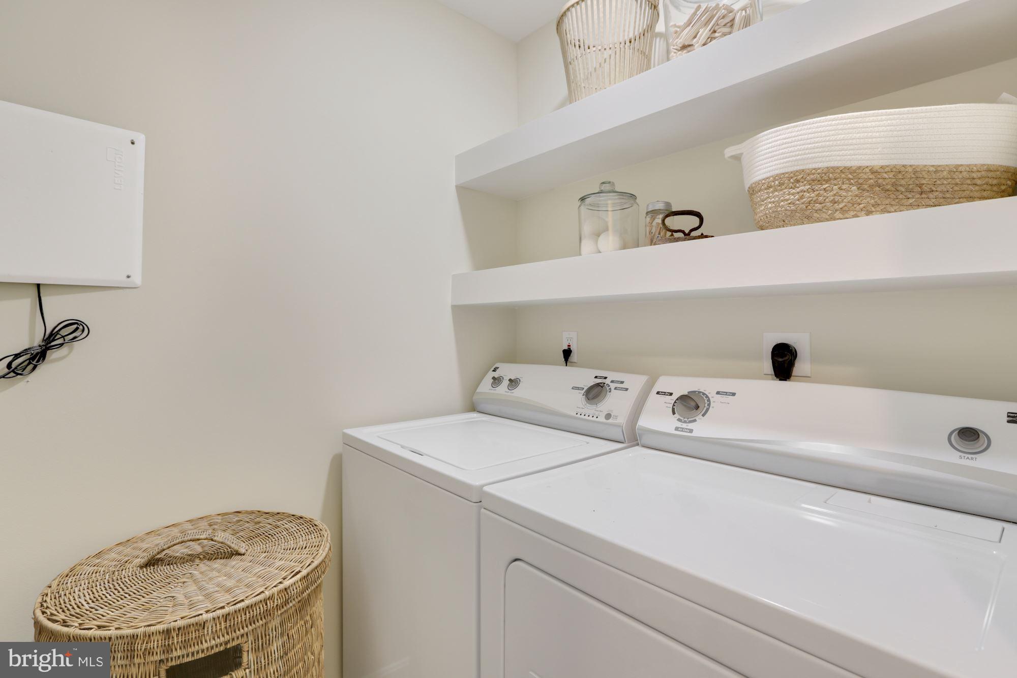 MIDDLEBURG - Residential