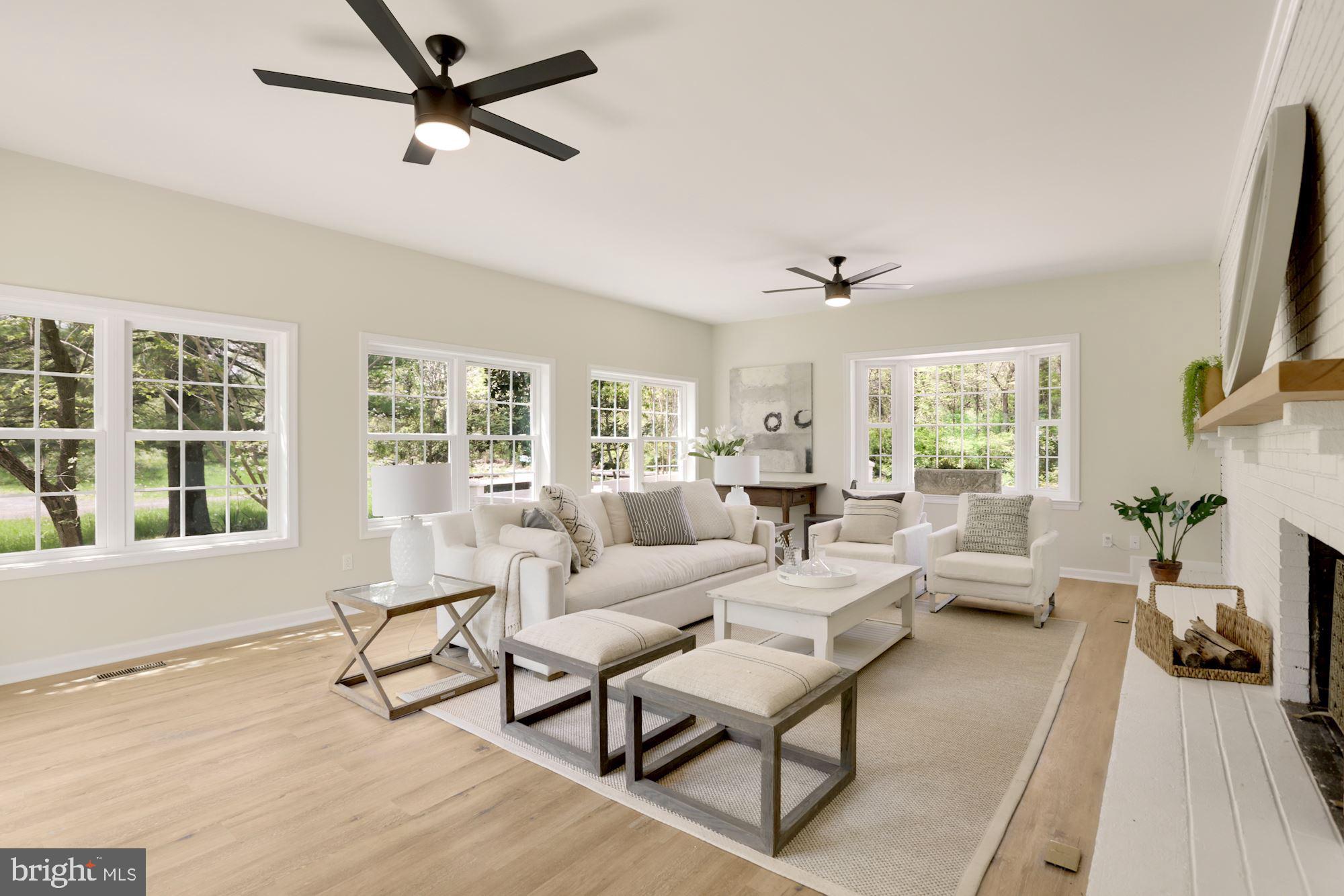 MIDDLEBURG - Residential