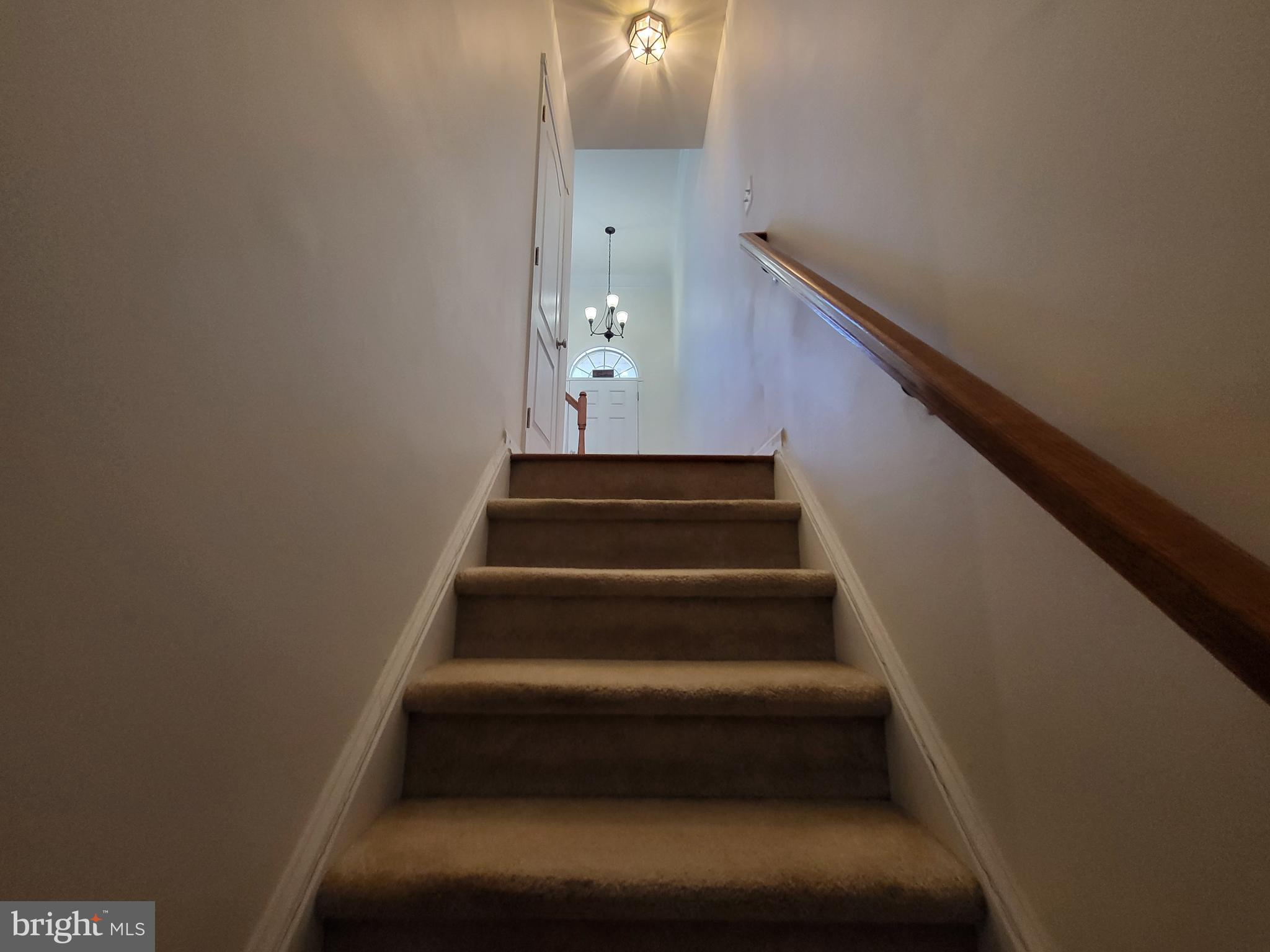 MARLBORO RIDGE - Residential