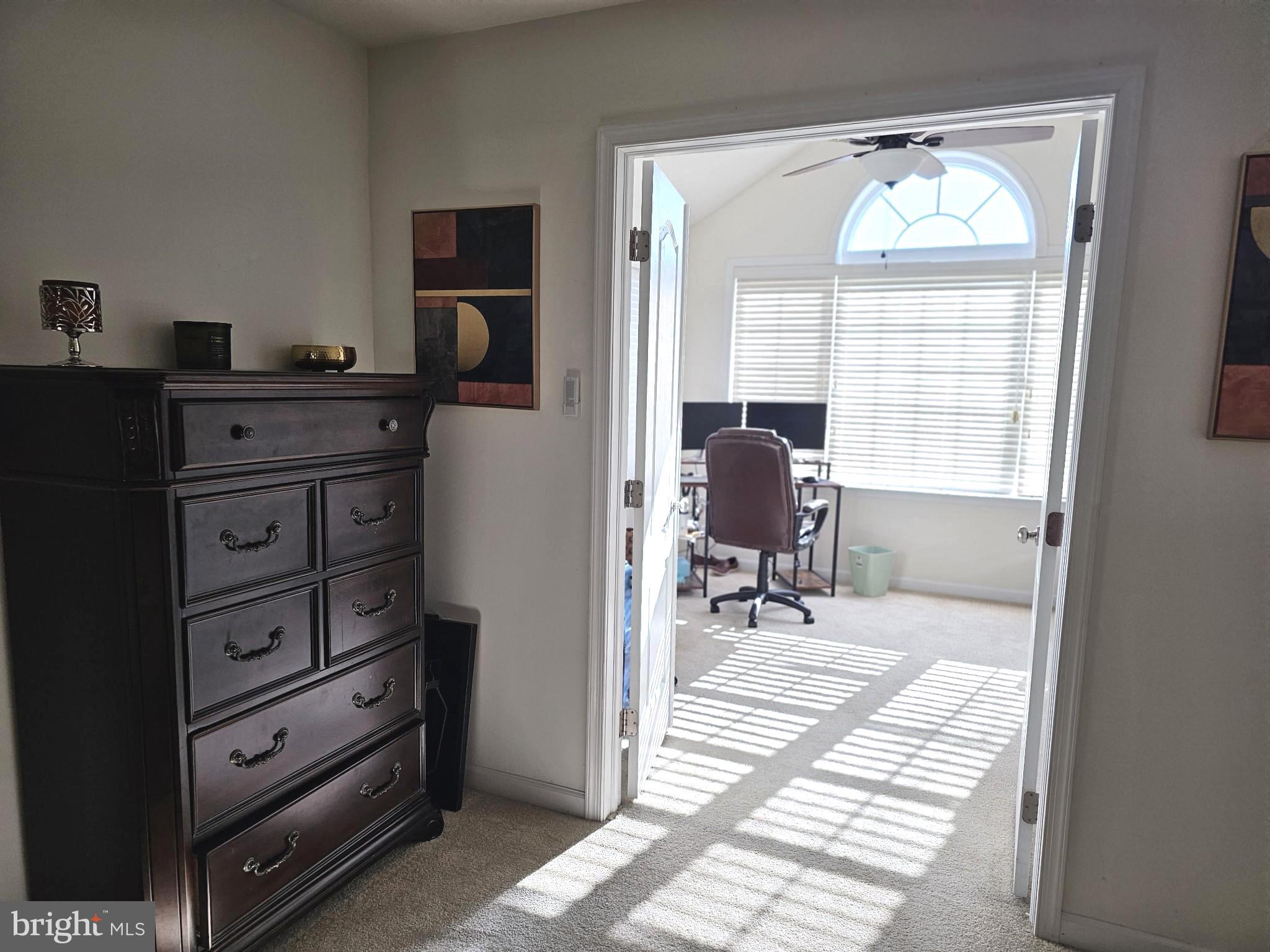 MARLBORO RIDGE - Residential