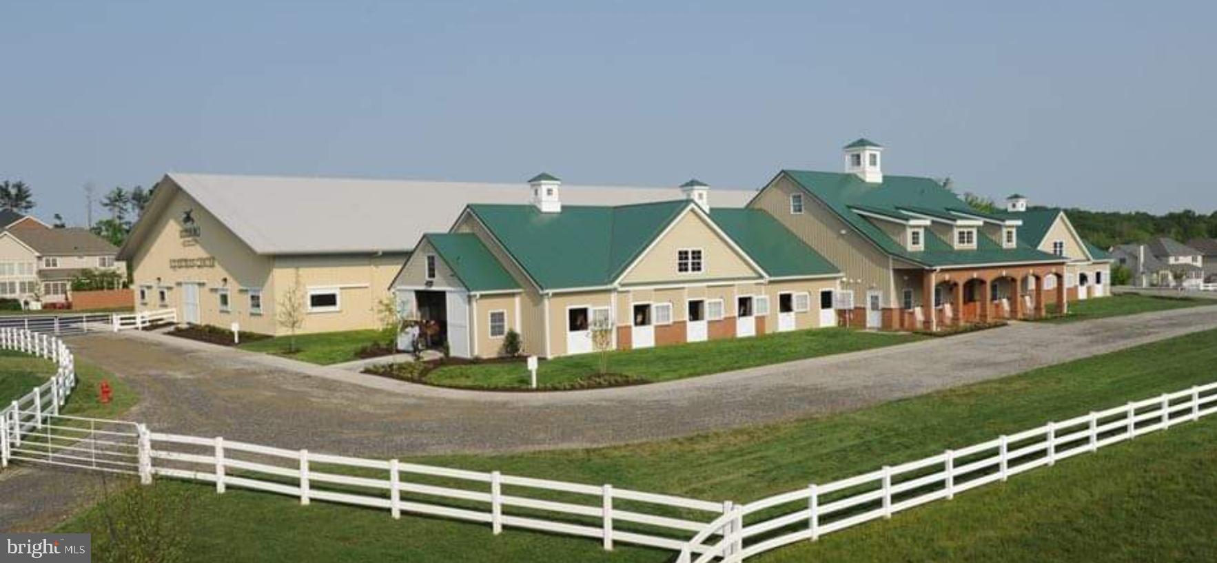 MARLBORO RIDGE - Residential