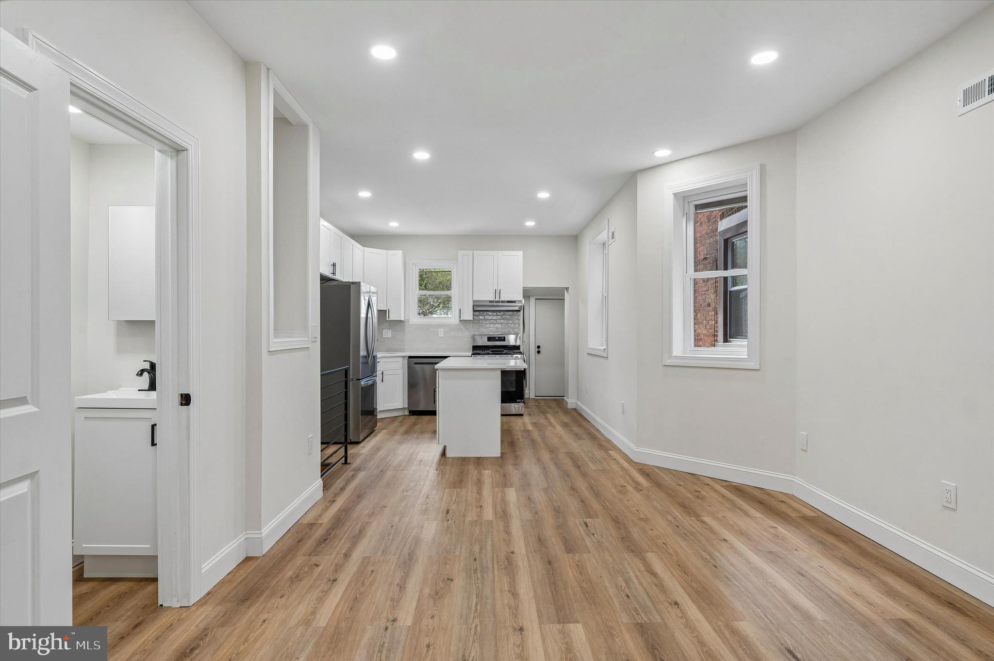 COBBS CREEK - Residential