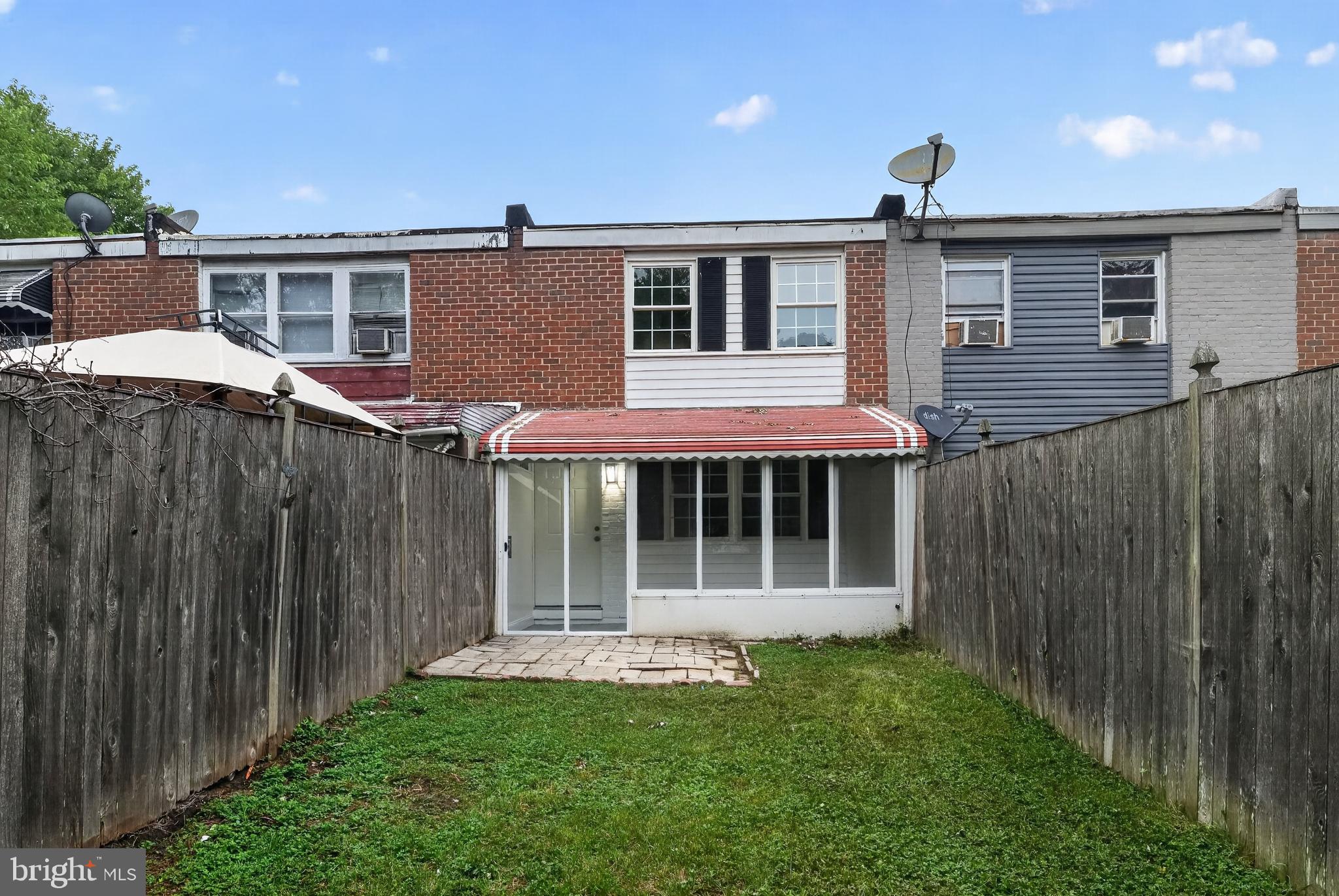 RIVERVIEW - Residential