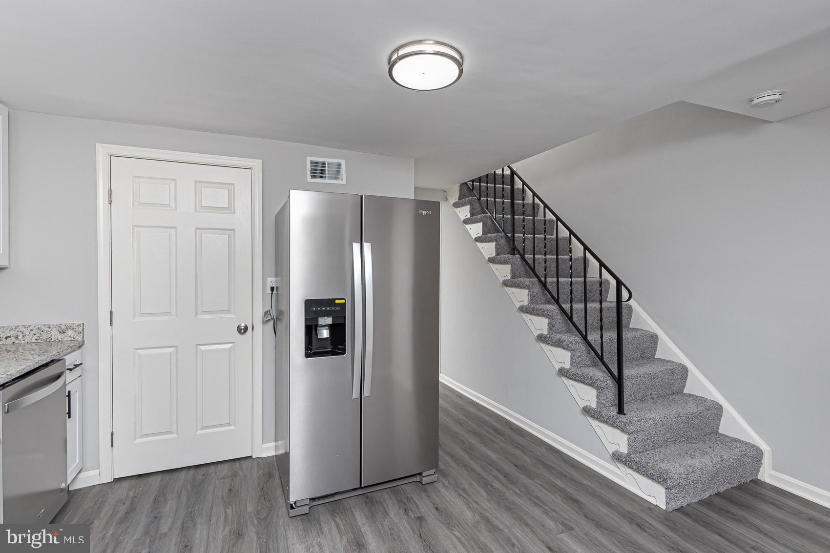 RIVERVIEW - Residential