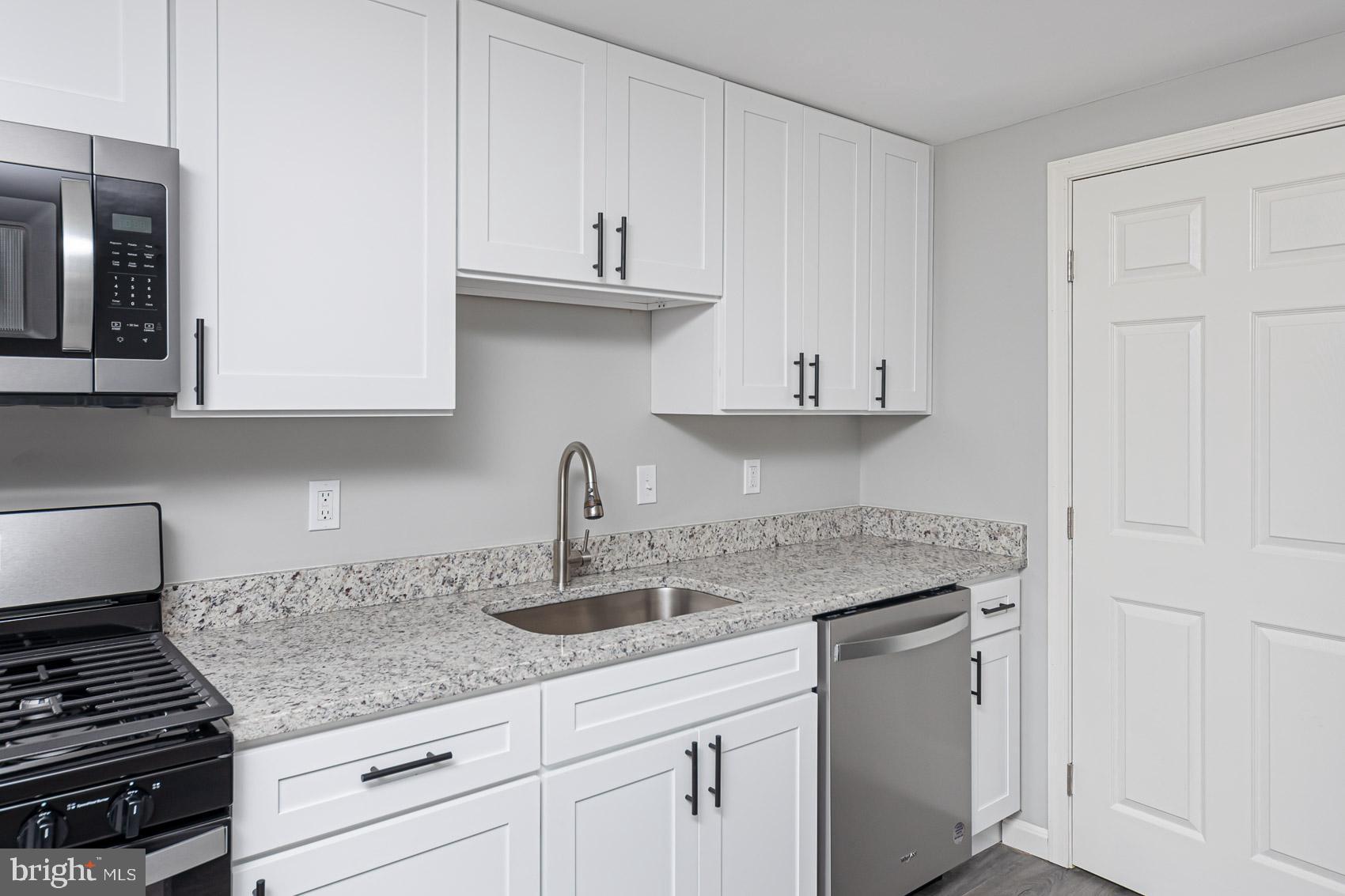 RIVERVIEW - Residential
