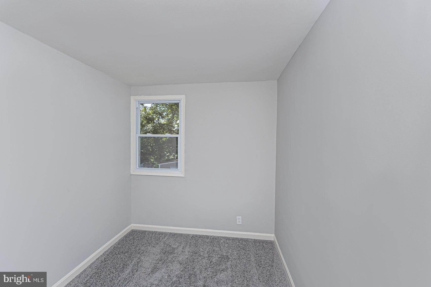 RIVERVIEW - Residential