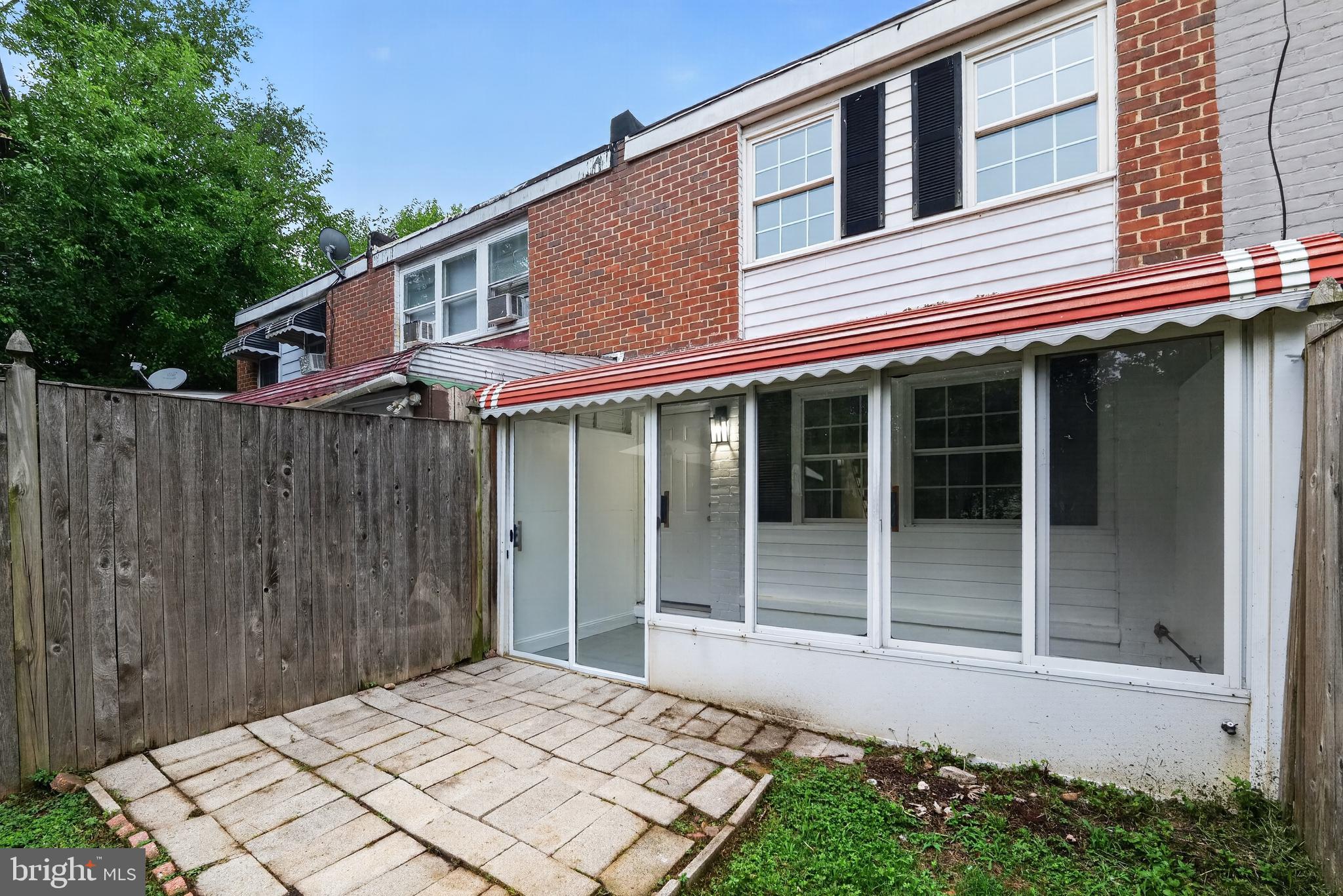 RIVERVIEW - Residential
