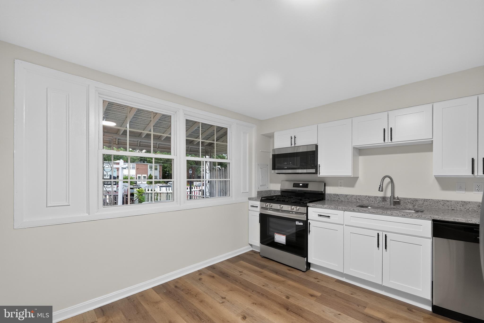 RIVERVIEW - Residential