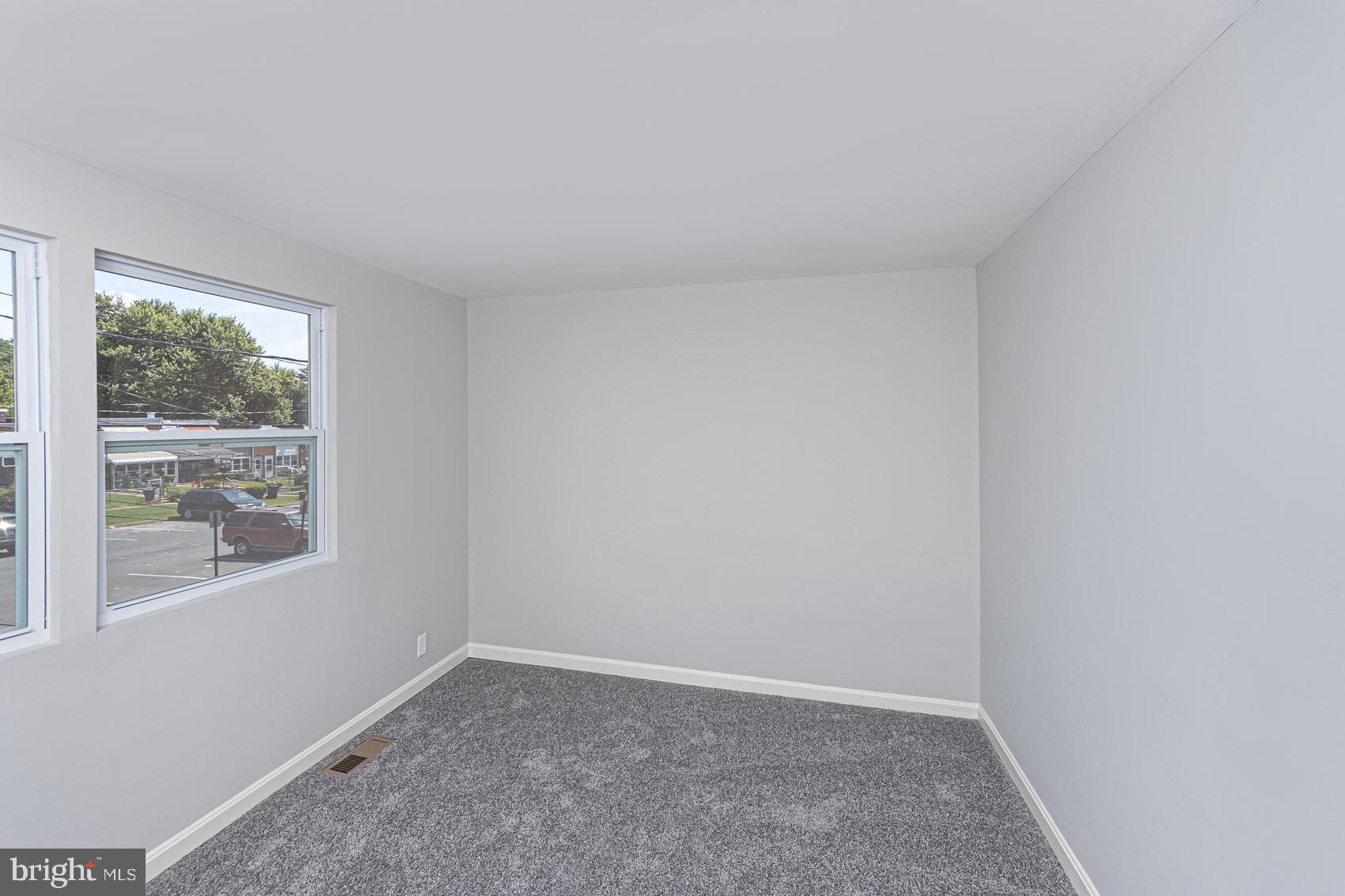RIVERVIEW - Residential
