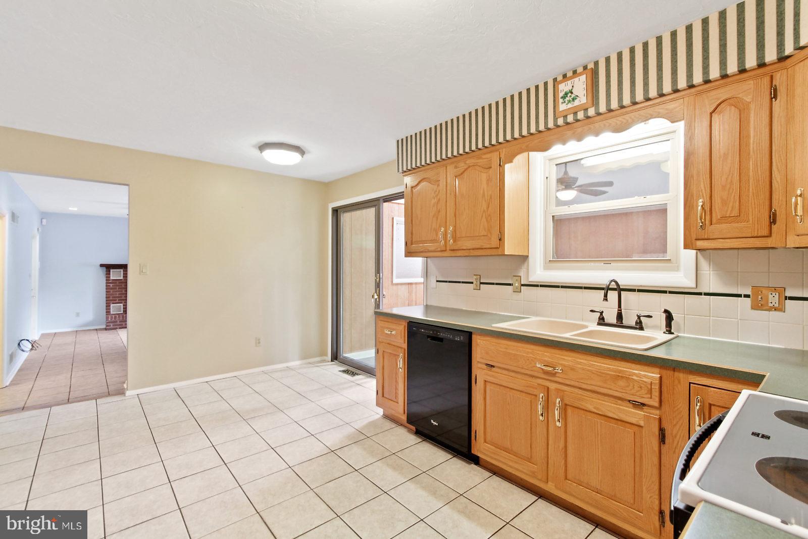 PENN OAKS NORTH - Residential