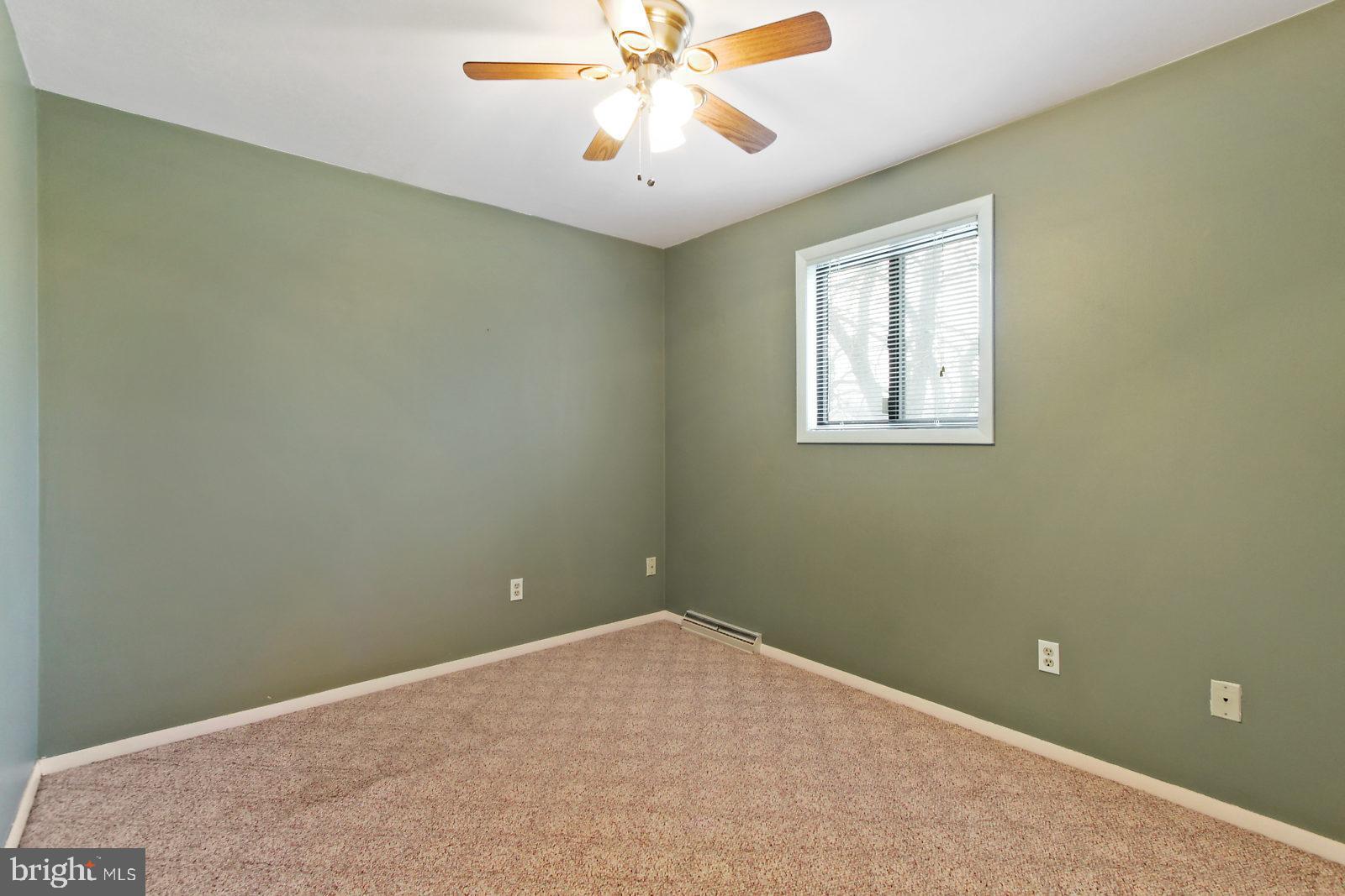 PENN OAKS NORTH - Residential