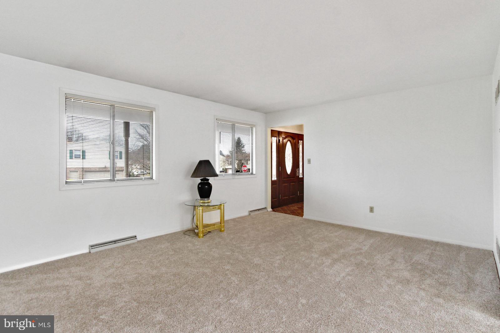 PENN OAKS NORTH - Residential