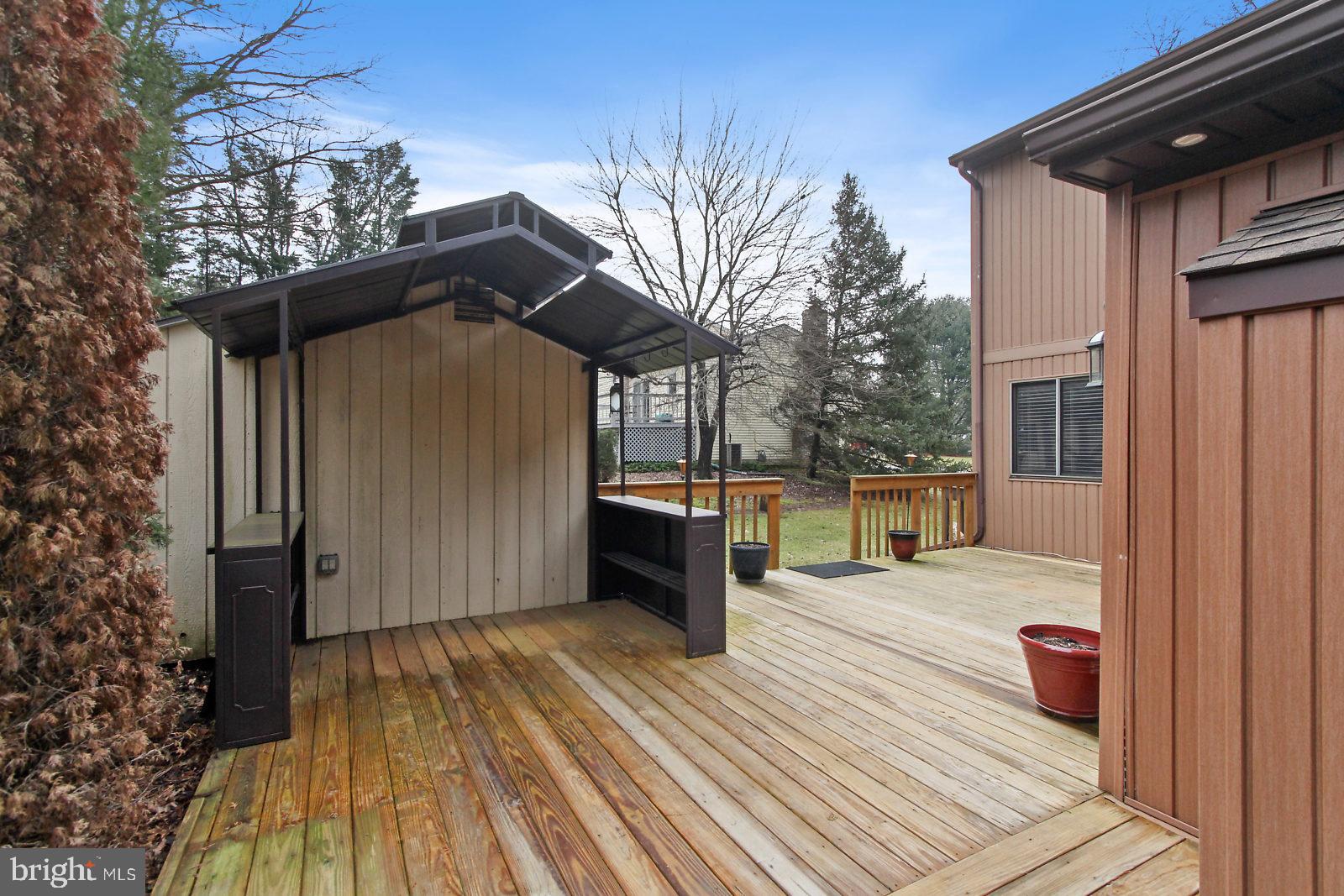 PENN OAKS NORTH - Residential