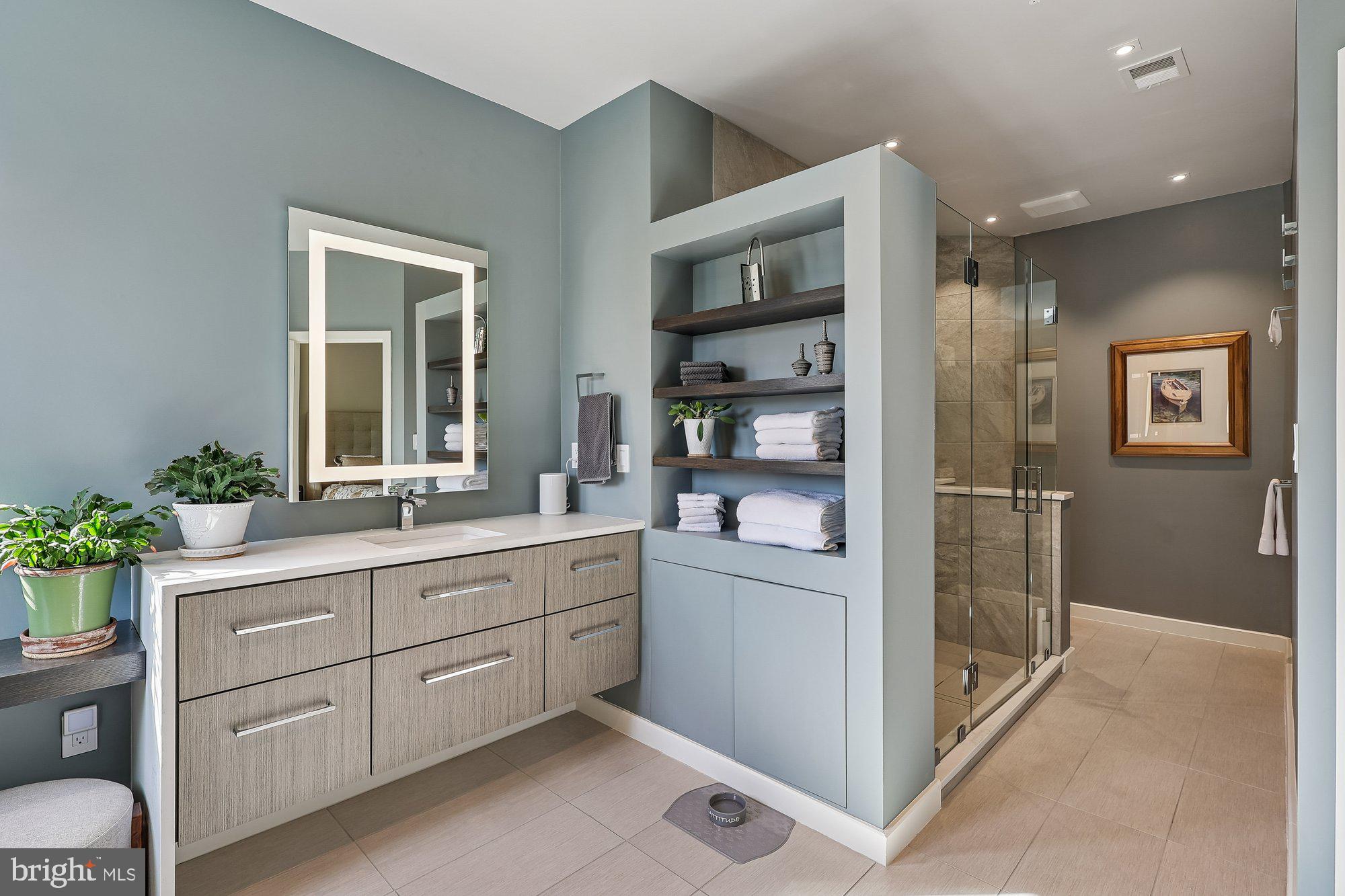 EASTPORT - Residential