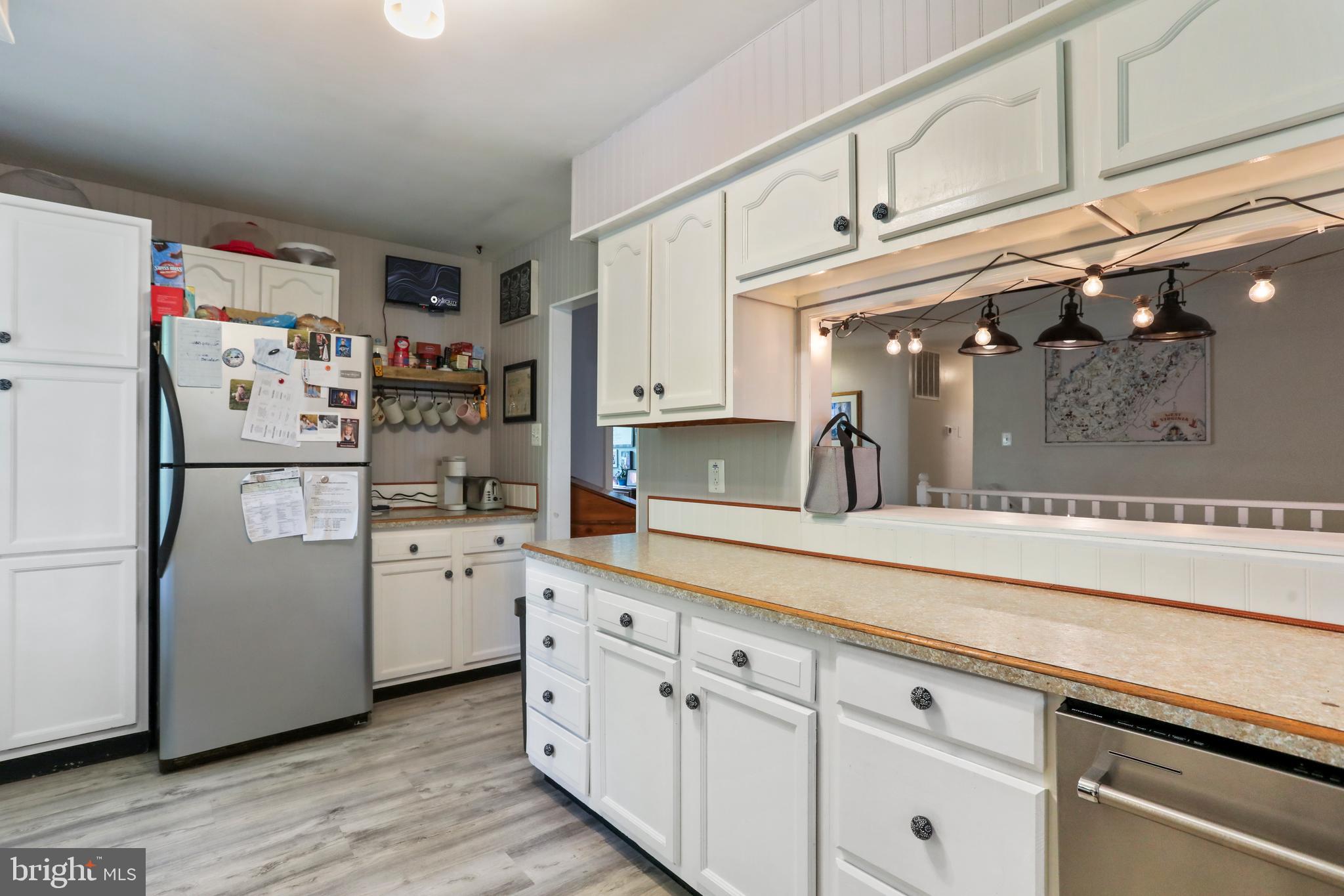 KEYES FERRY ACRES - Residential