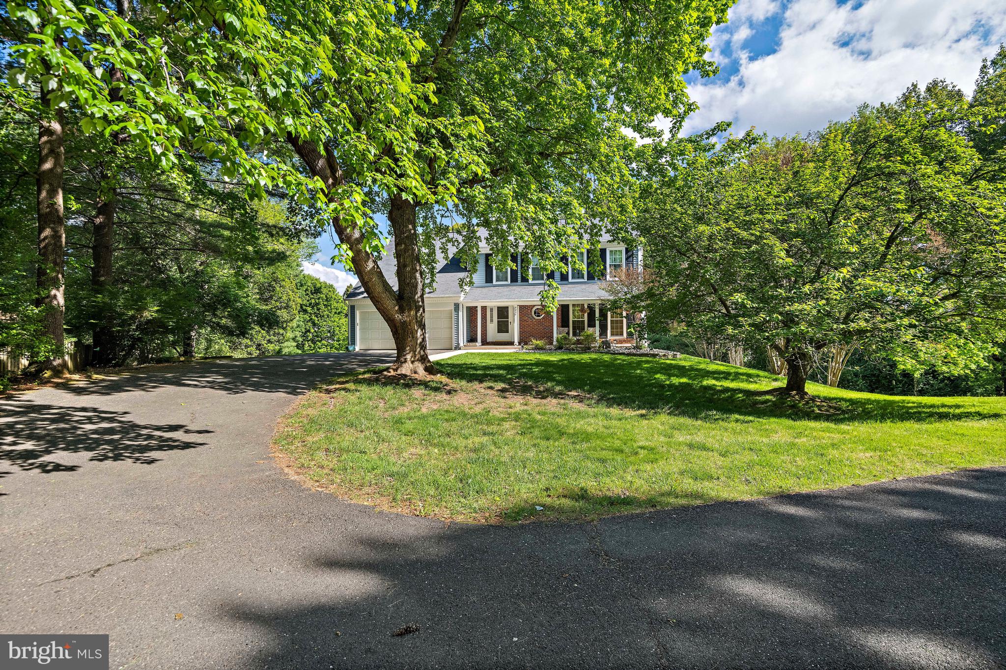 WOLFTRAP MEADOWS - Residential