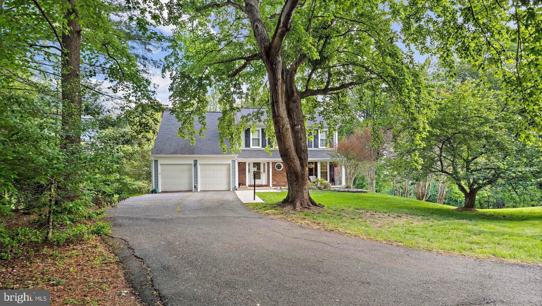 WOLFTRAP MEADOWS - Residential