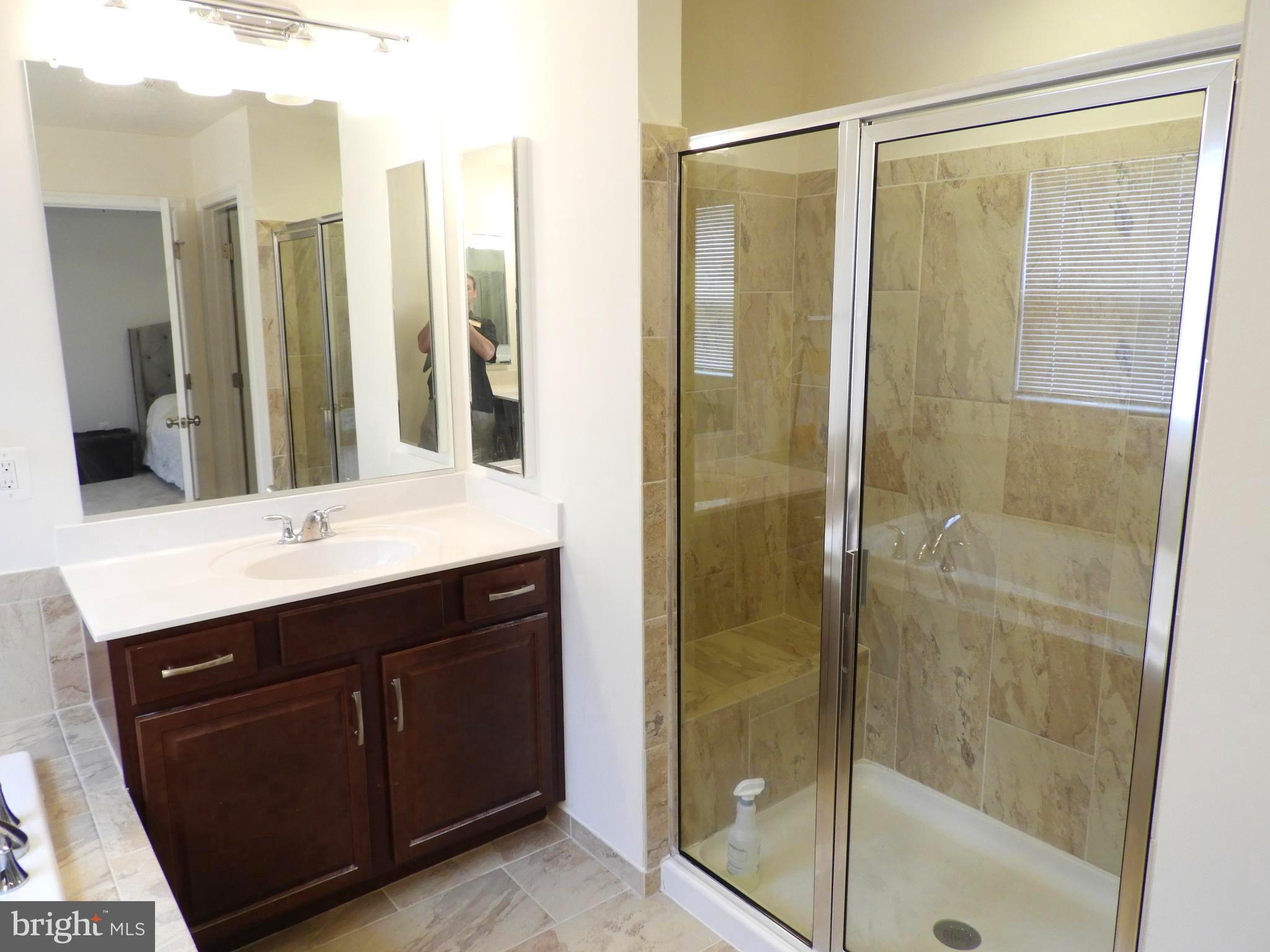EASTVIEW AT STONE RIDGE - Residential Lease