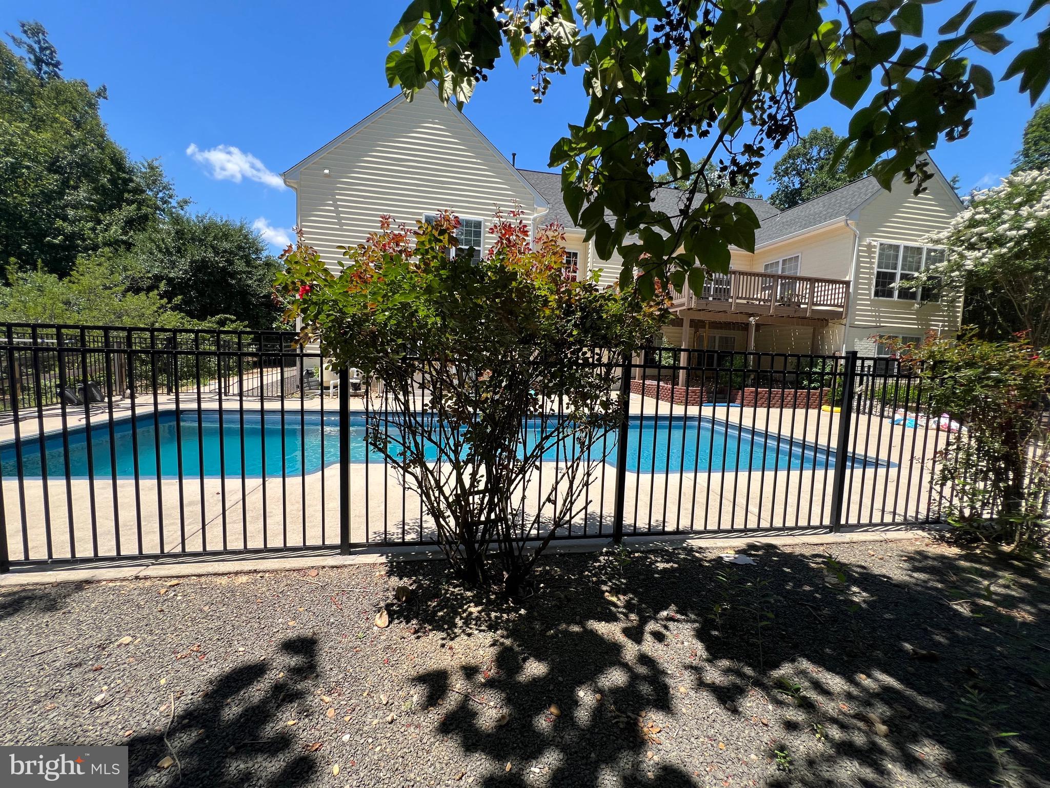 THE WILLOWS - Residential
