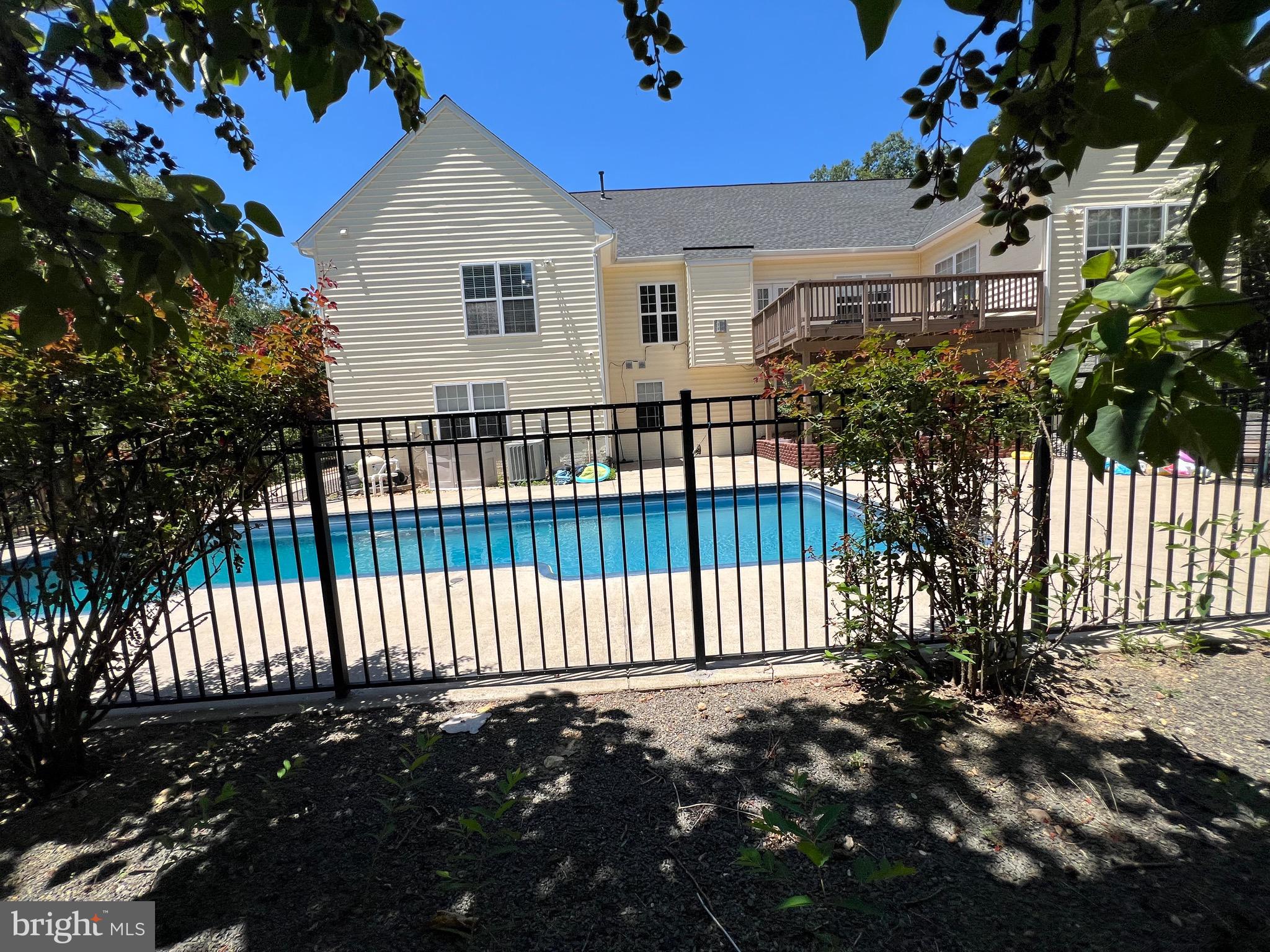 THE WILLOWS - Residential