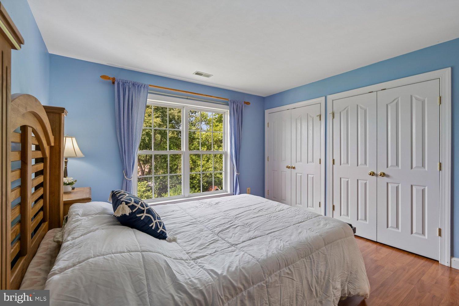 RIVER HILL - Residential