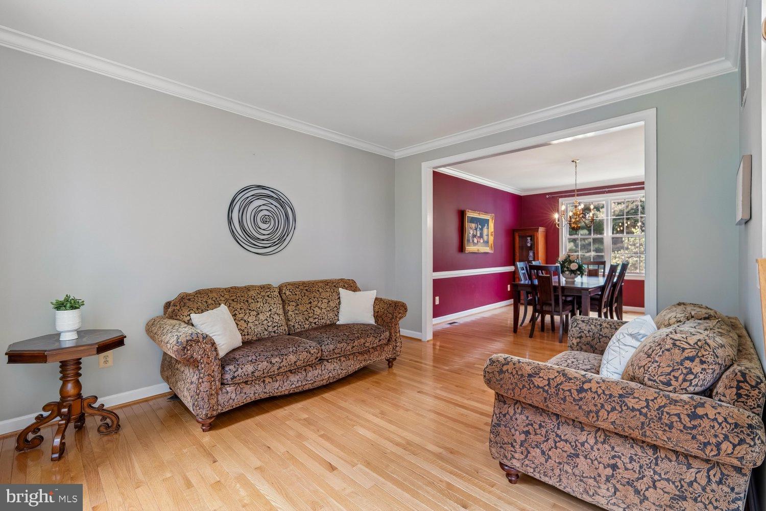 RIVER HILL - Residential