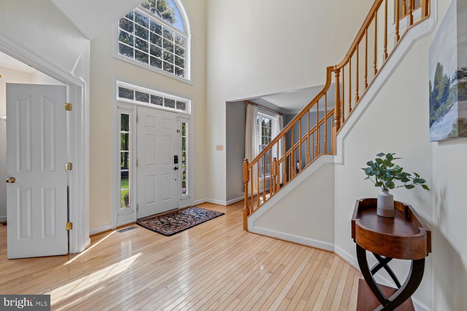 RIVER HILL - Residential