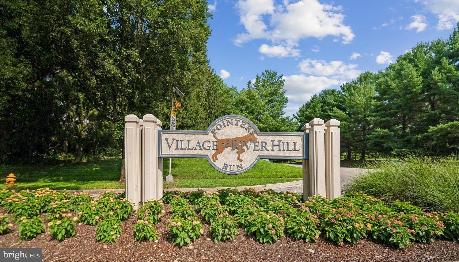 RIVER HILL - Residential