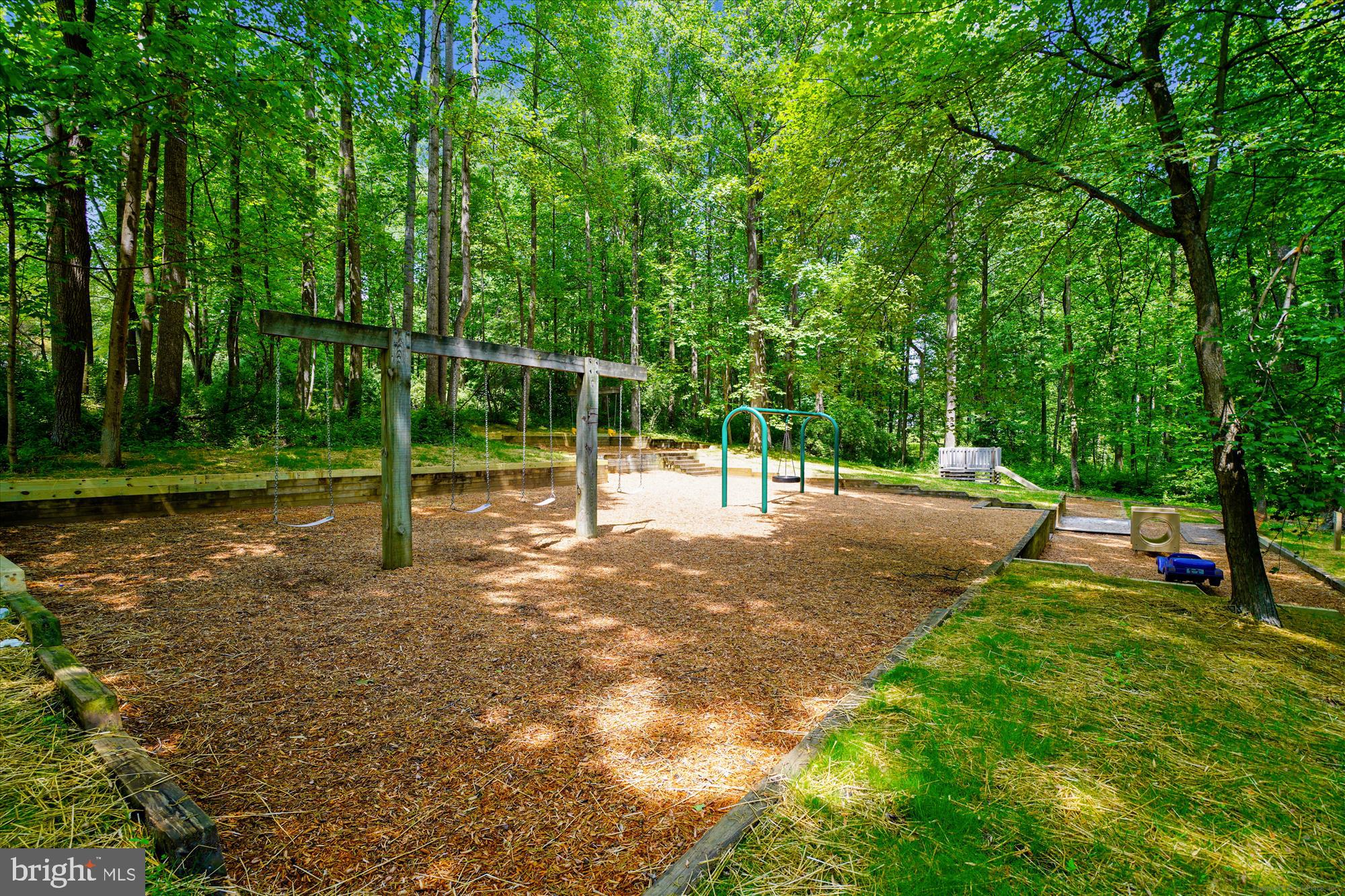 RIVER HILL - Residential