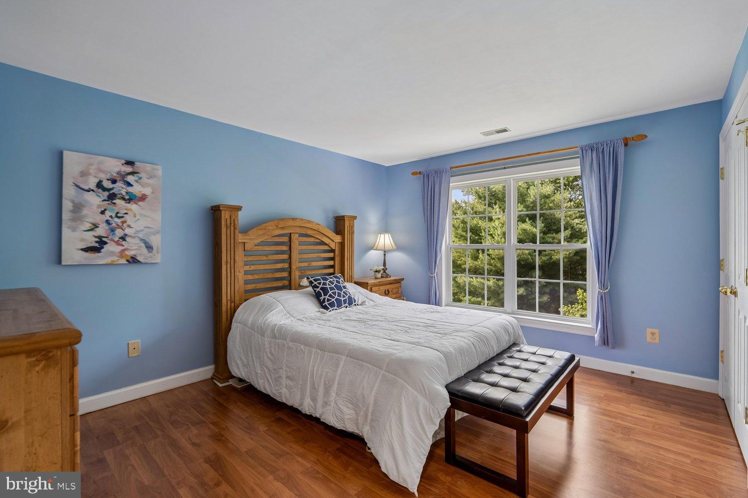 RIVER HILL - Residential