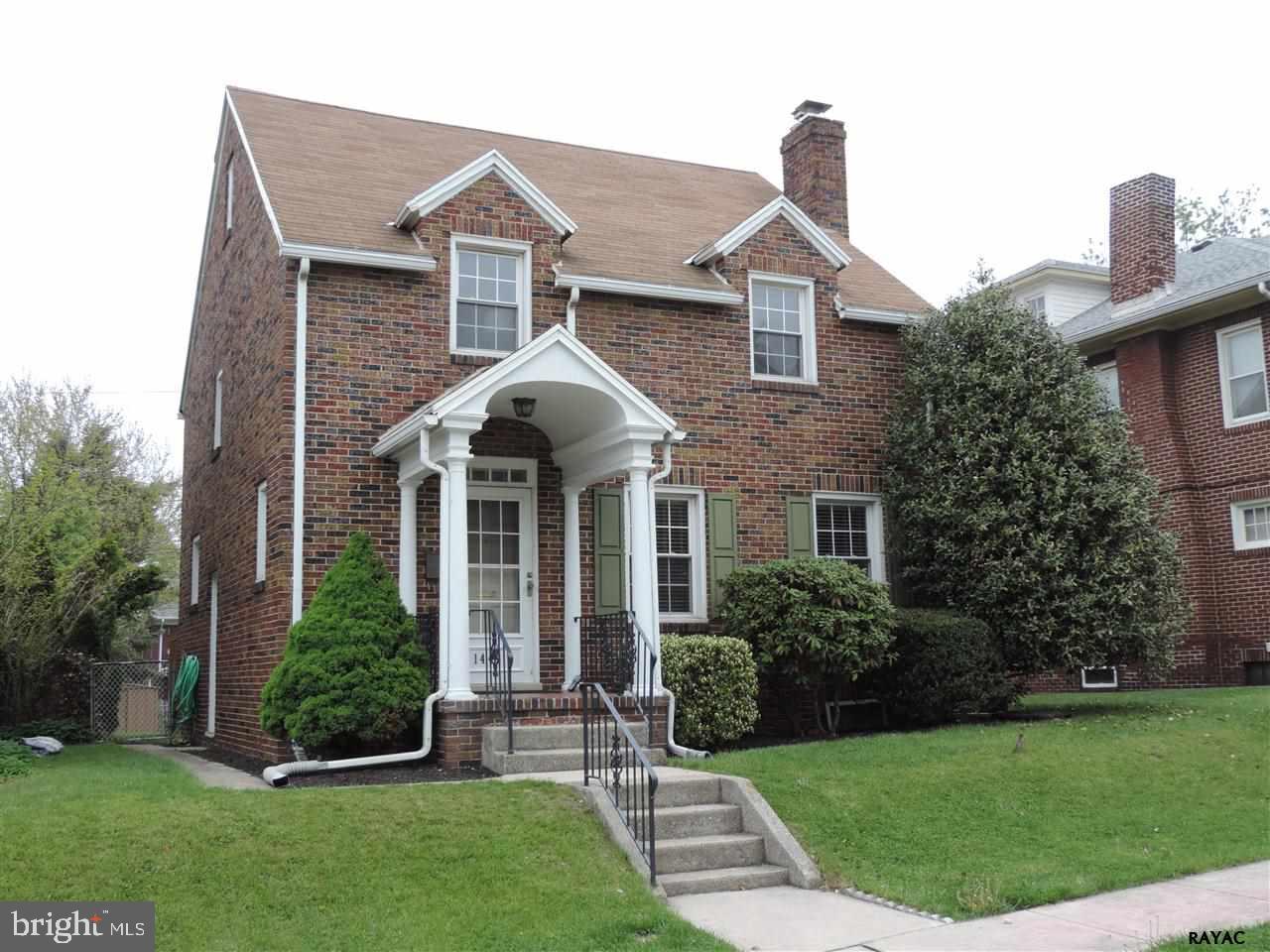 ELMWOOD - Residential