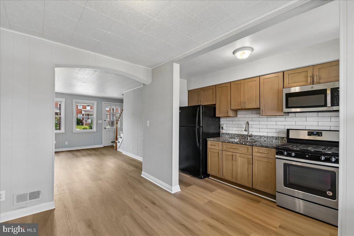 EASTWOOD - Residential