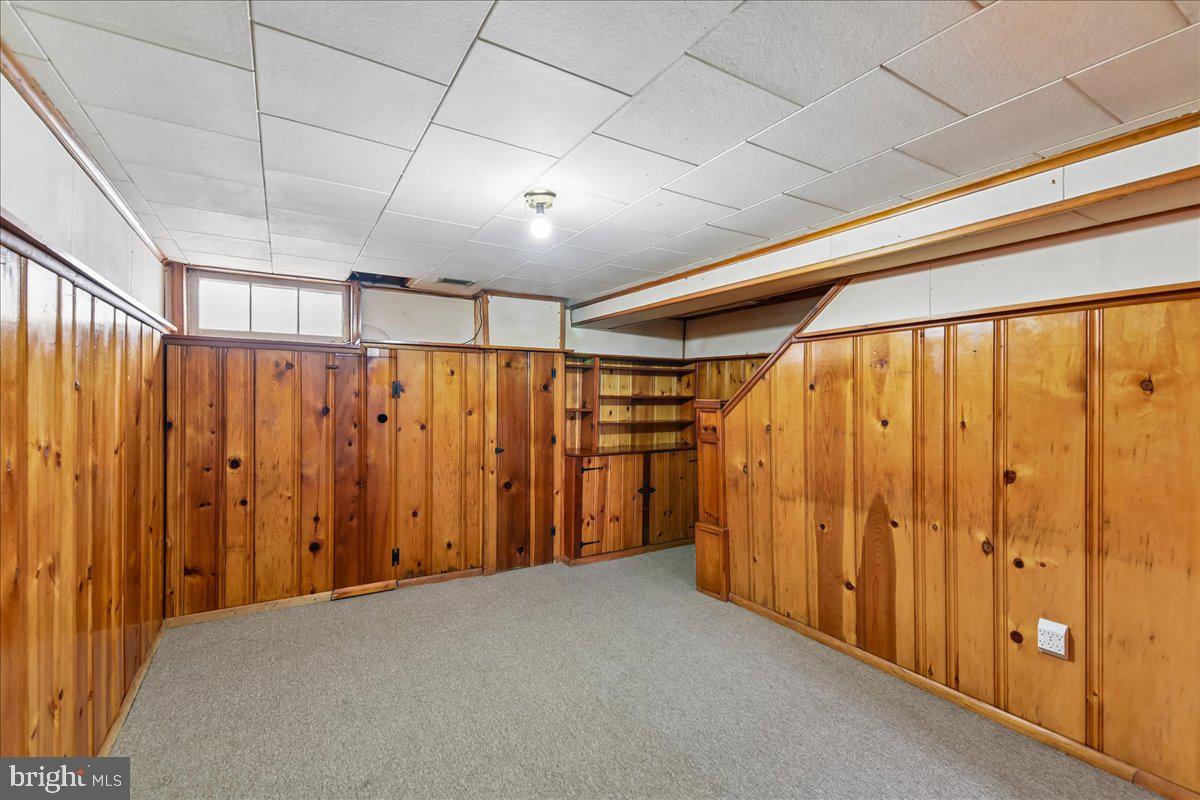 EASTWOOD - Residential