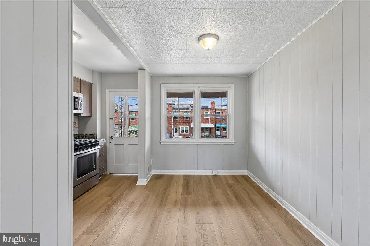 EASTWOOD - Residential