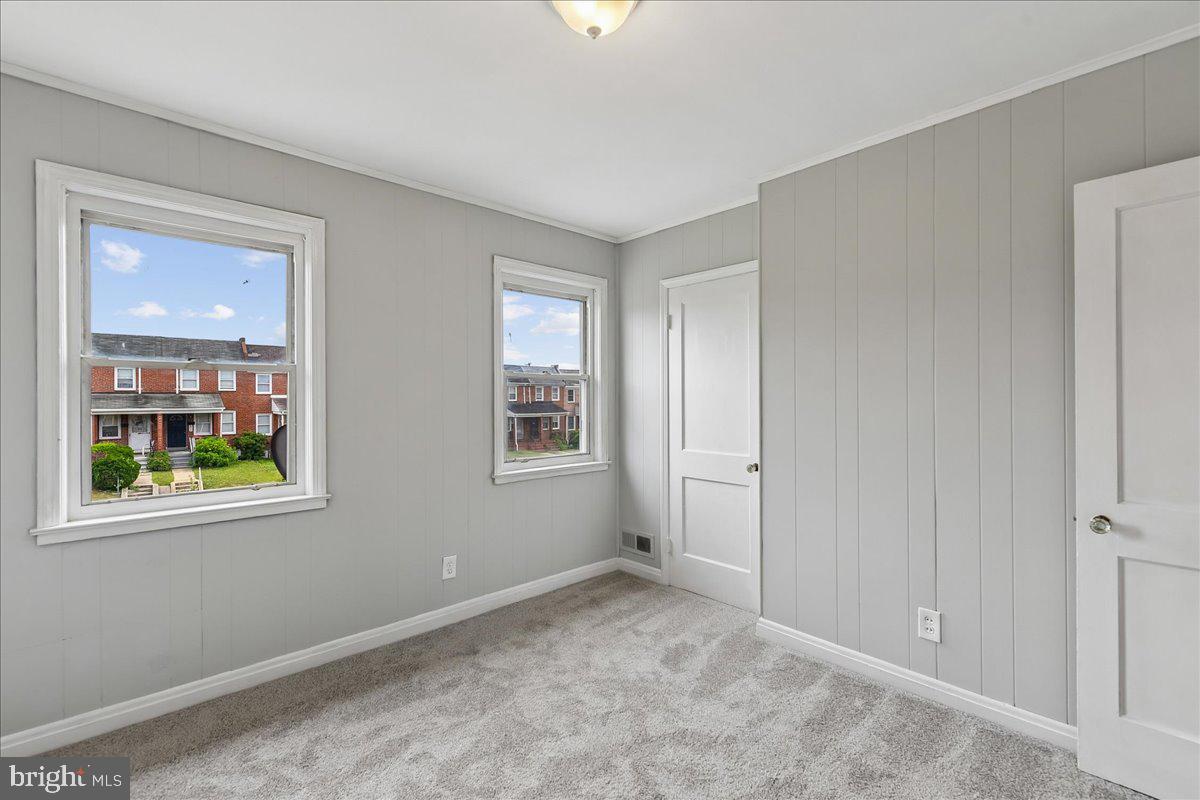 EASTWOOD - Residential