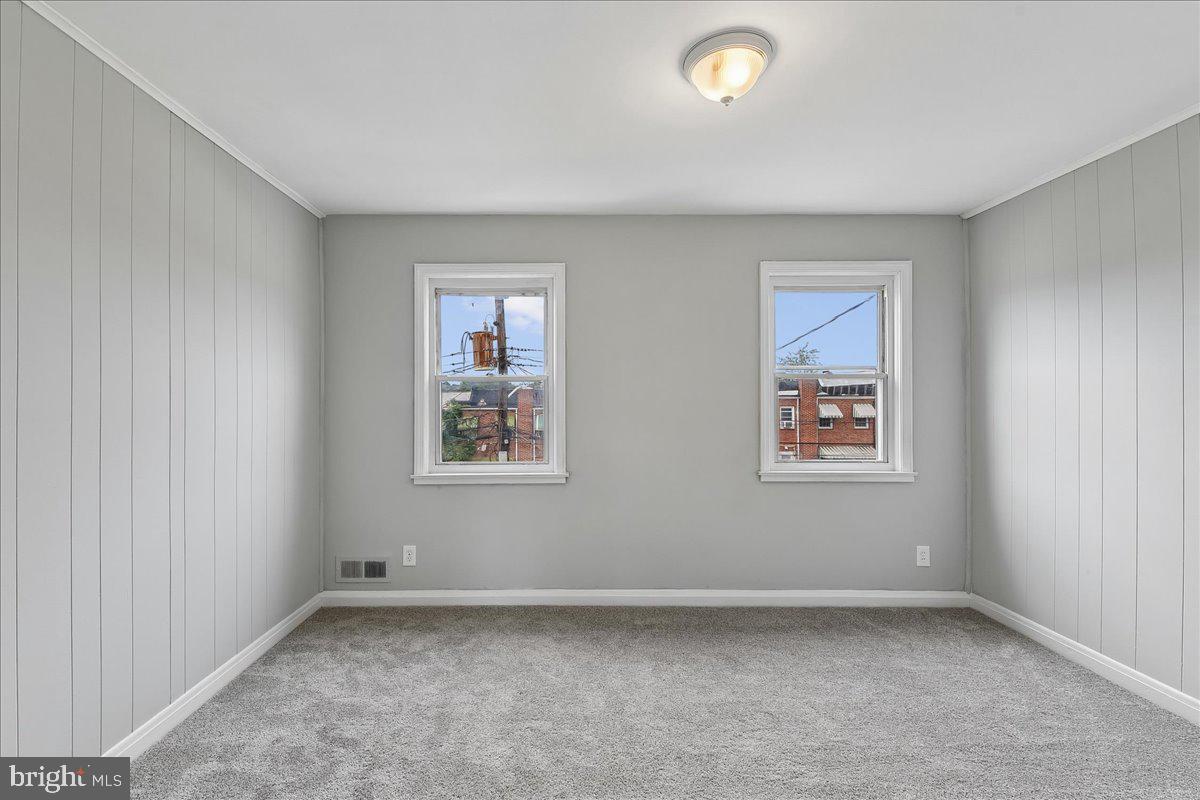 EASTWOOD - Residential