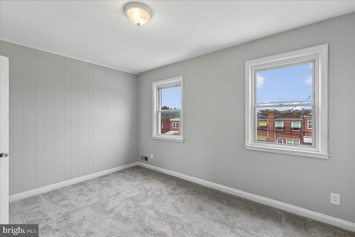 EASTWOOD - Residential