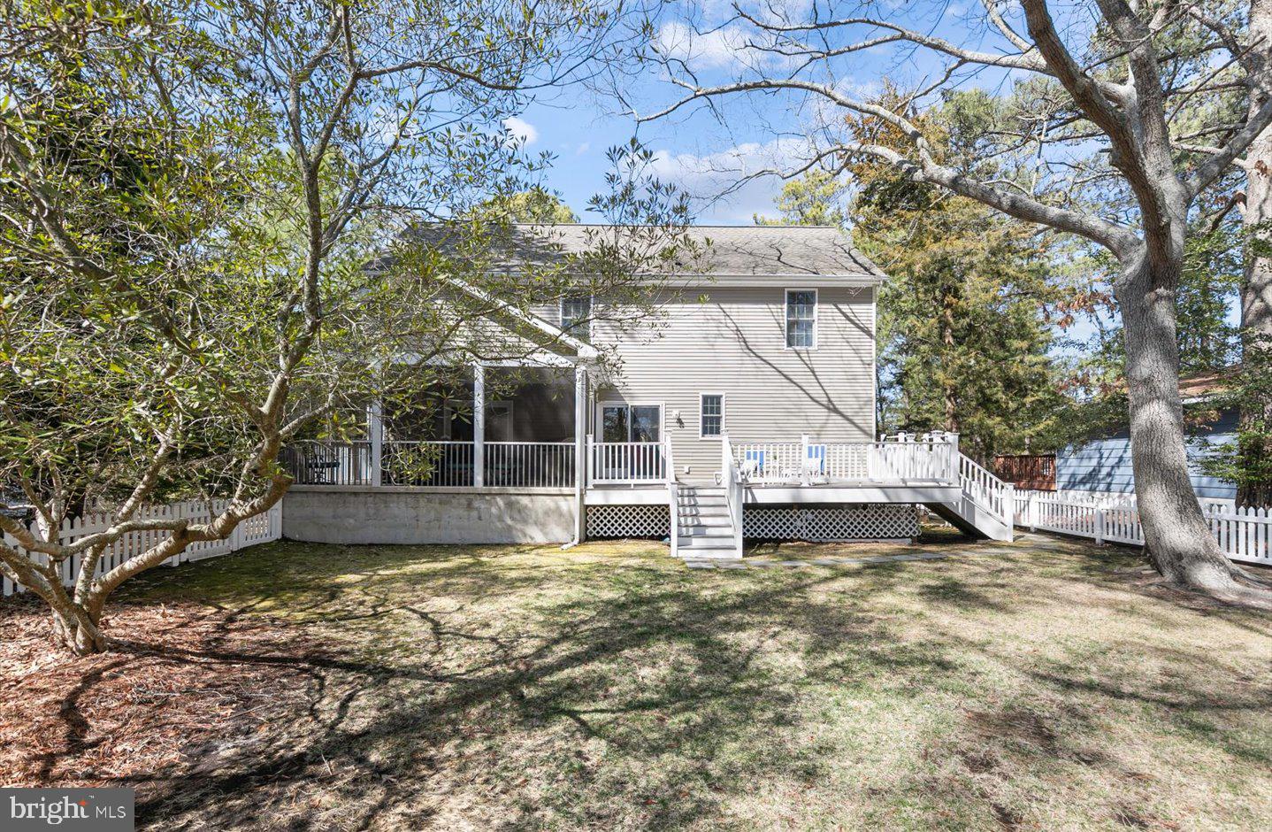 NORTH SHORES - Residential
