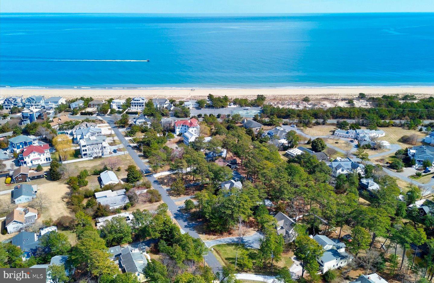 NORTH SHORES - Residential