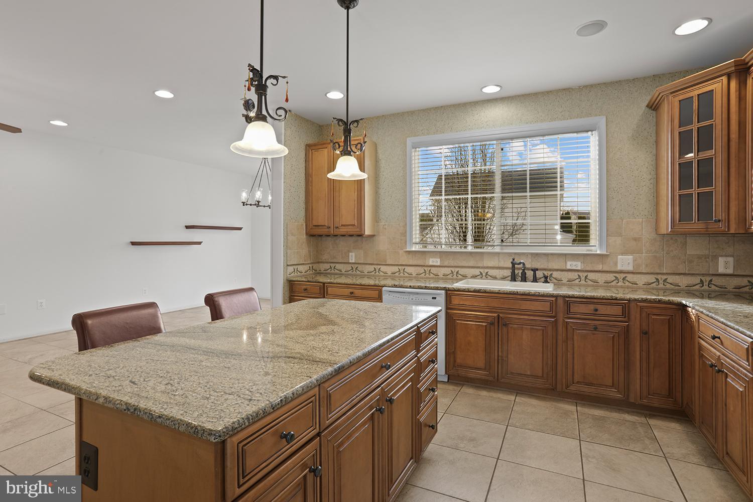 AMBERLEIGH - Residential Lease