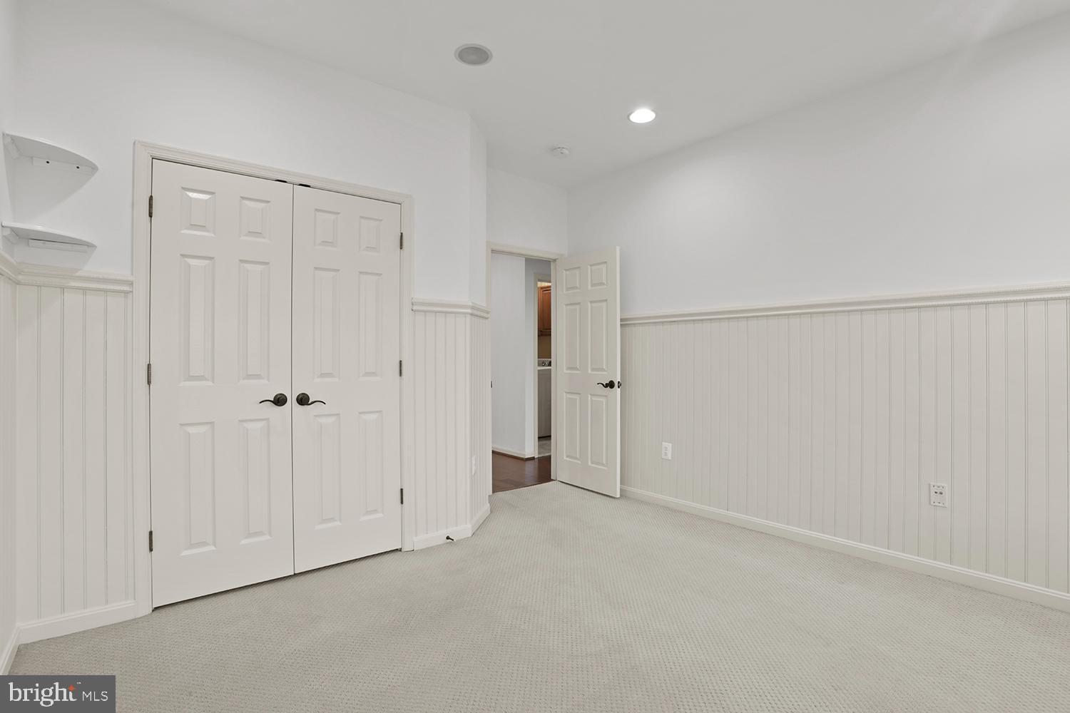 AMBERLEIGH - Residential Lease